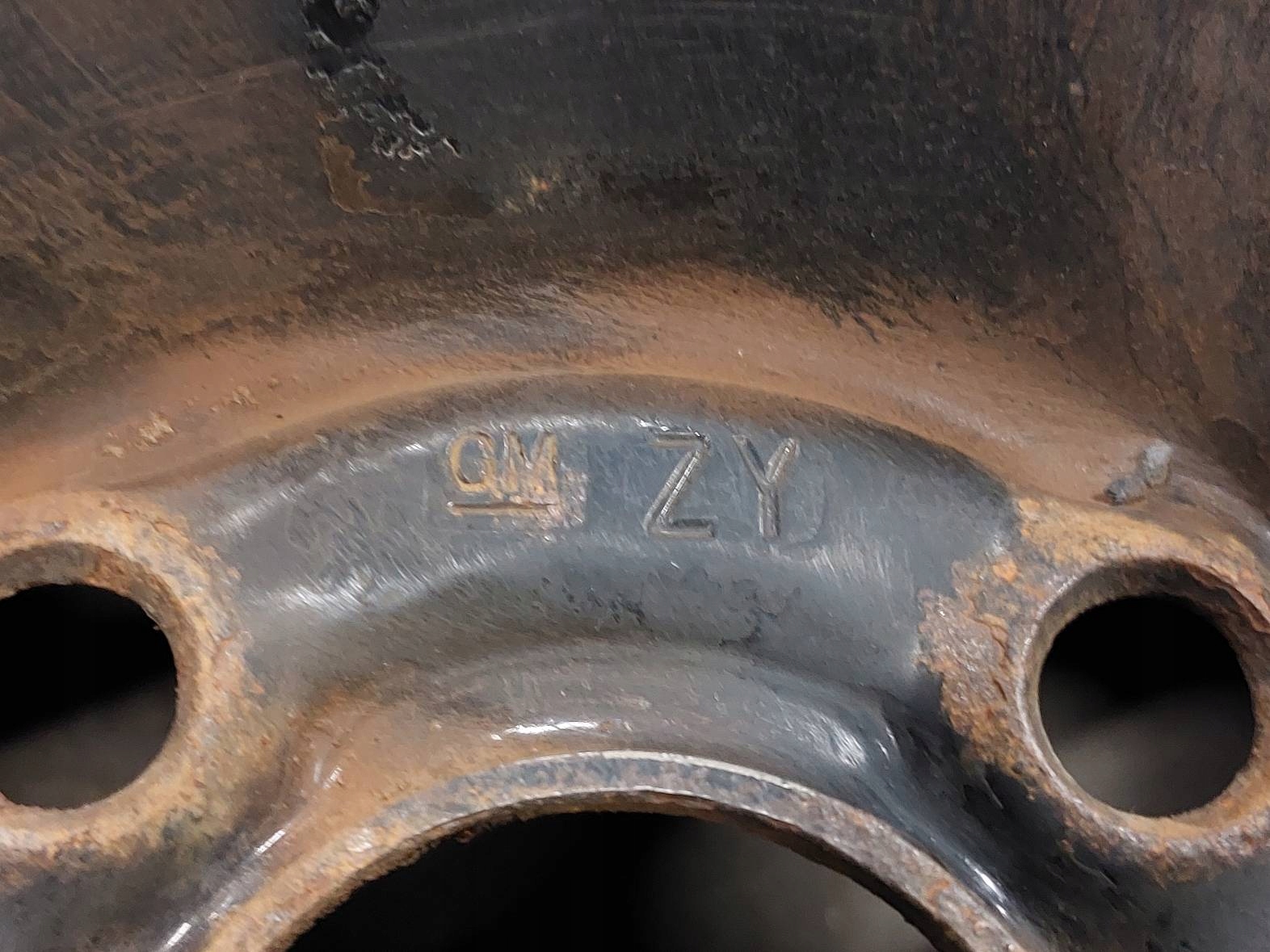 KOŁO OPONA FELGA ZAPAS 4X100 FI56,6 185/60R15 OPEL Otwór centralny (mm) 56,6