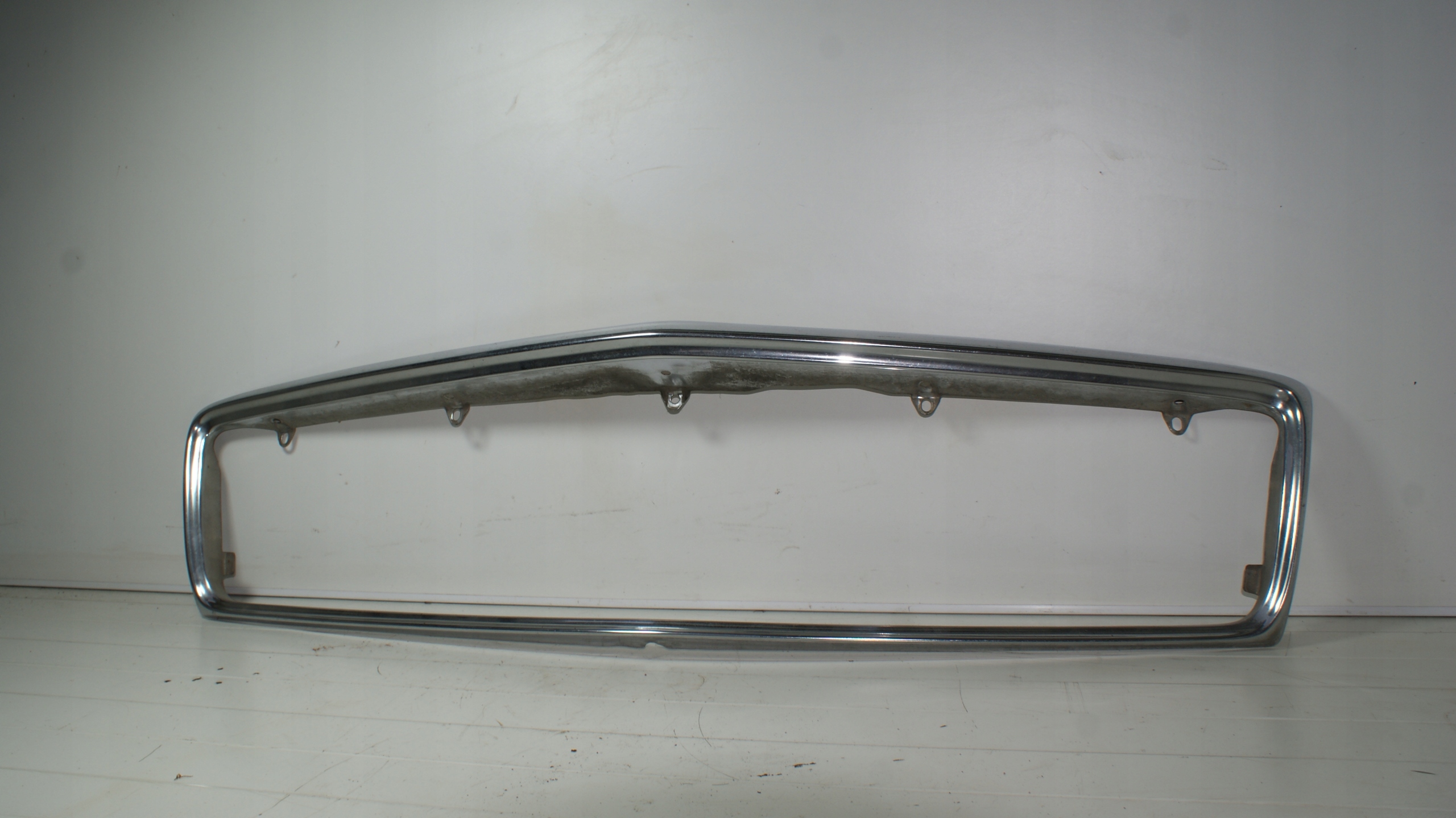 Mercedes-Benz SL-Klasse W107 Kühlergrill FRONTGRILL Kühlergitter A1078880215 - Thumbnail 3