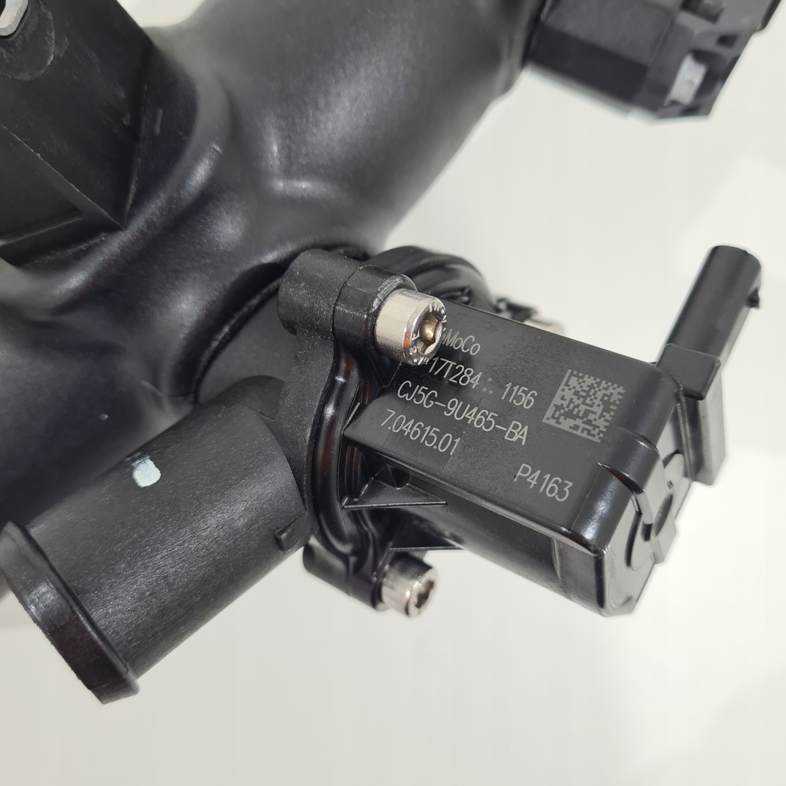rohr Sensor CJ5G-9U465-BA Sensor DS7A-9E479-CB