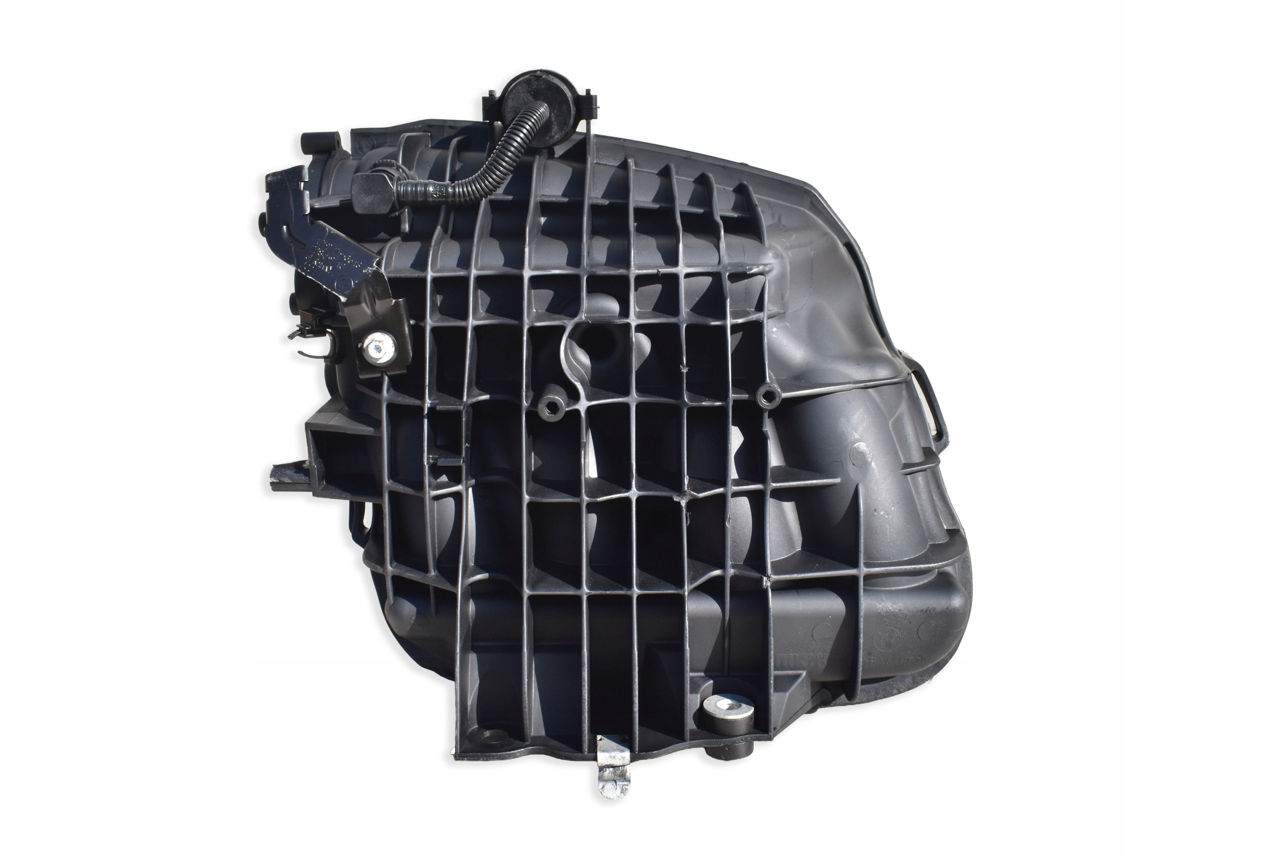 intake manifold BMW E81 E87 E88 E60 E61 E90 E91 2.0 B 7560340