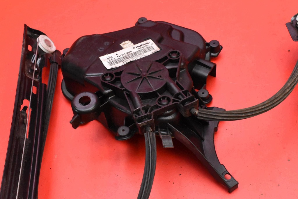 window regulator right front EU 6J4837402D SEAT IBIZA 4 IV 6J 5D HB 08-12