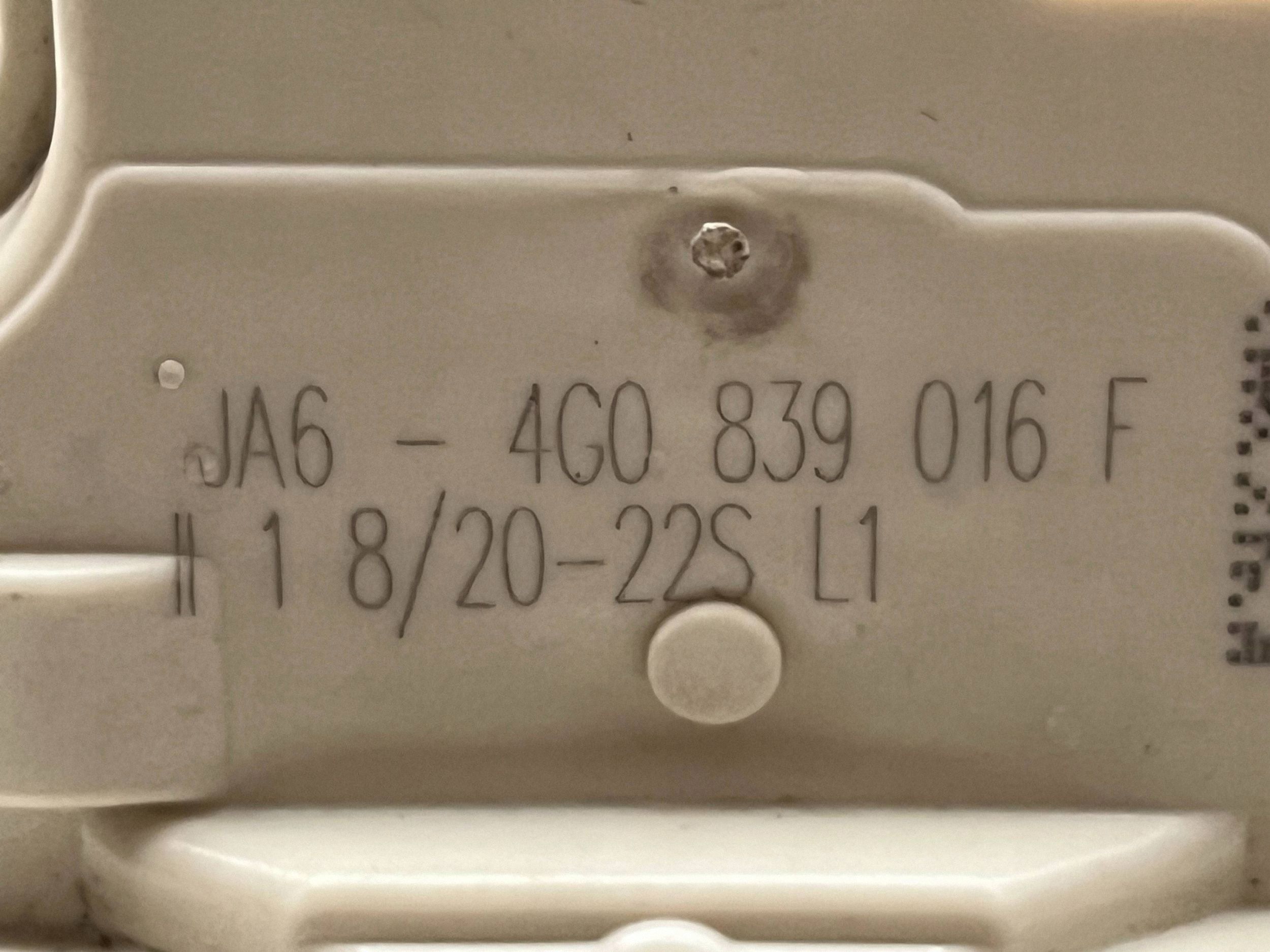 AUDI A6 C7 lock door right rear part 4G0839016F @M