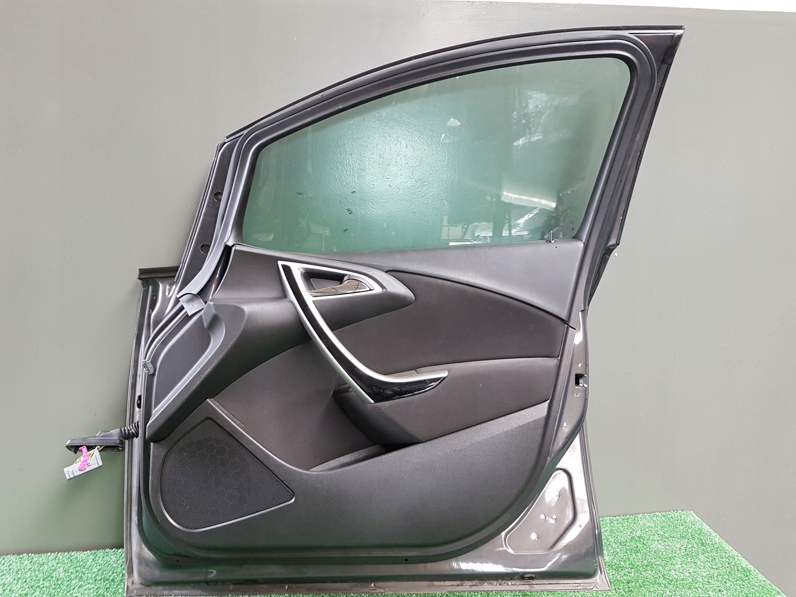door right front OPEL ASTRA J GWH complete