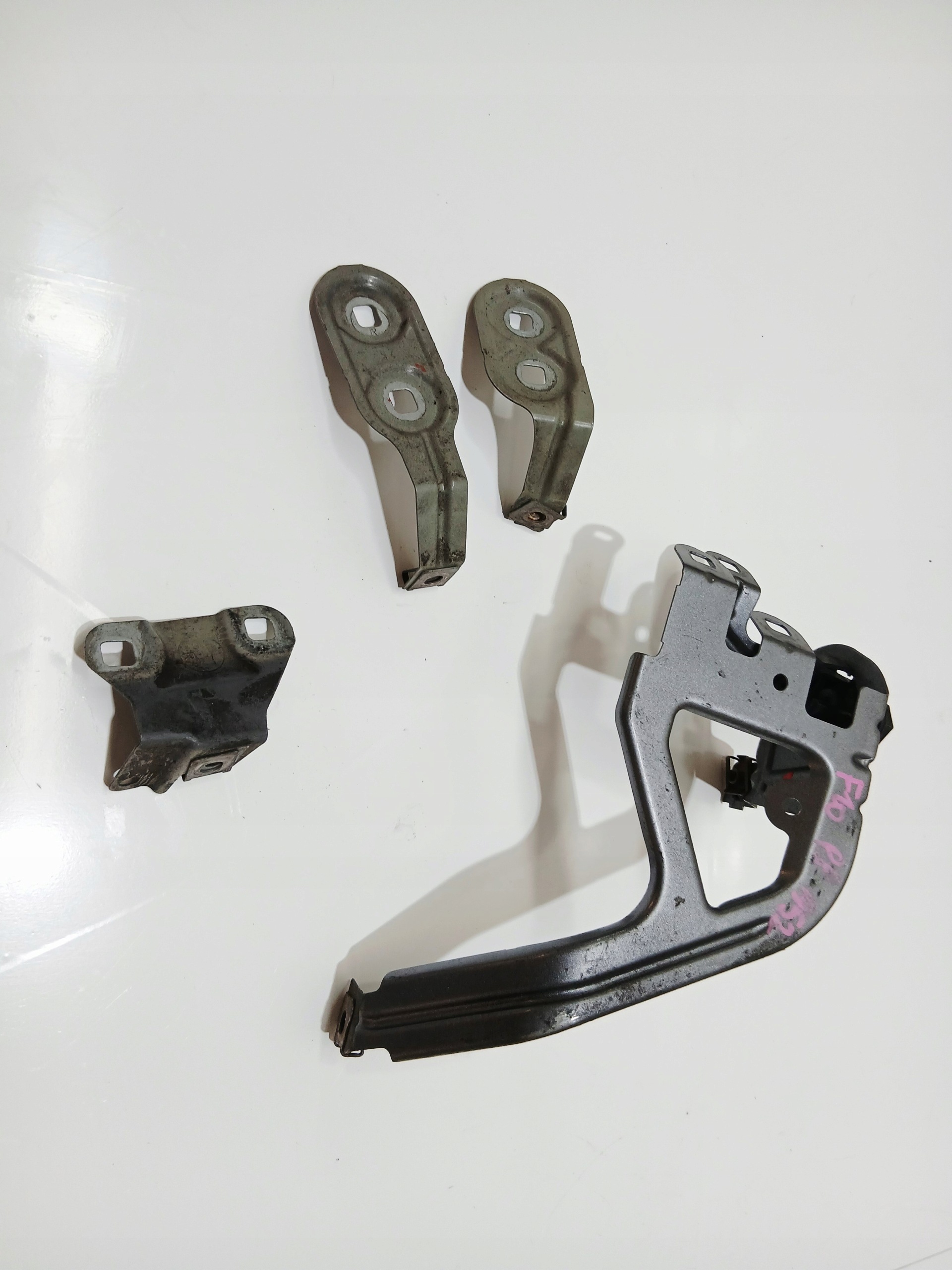 Support plaque Aile Droite Avant BMW F10 A52