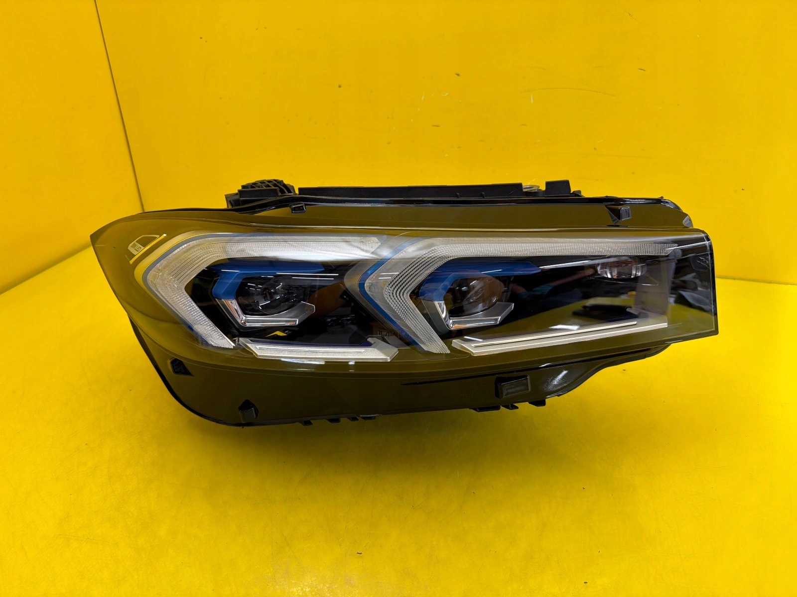 light right BMW 3 G20 G21 Lift Full Led 9450802-04