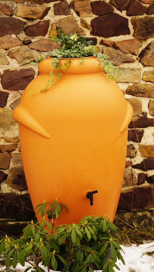 Zbiornik 440l, podstawa Zbieracz rynnowy przyłącza Szerokość produktu 82 cm