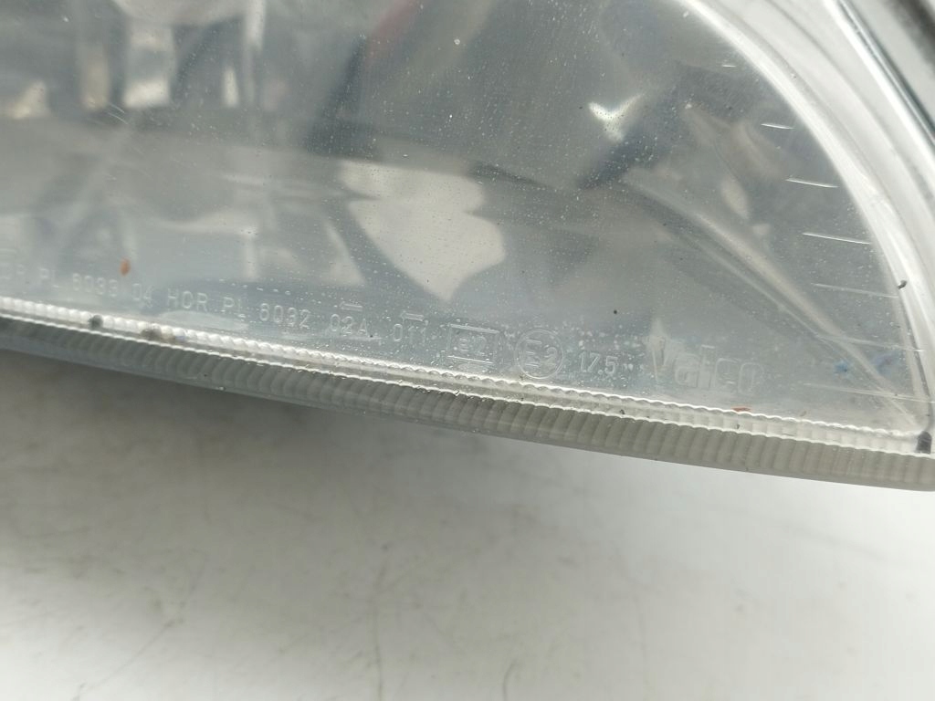 Peugeot 406 Coupe light right front front 60955250