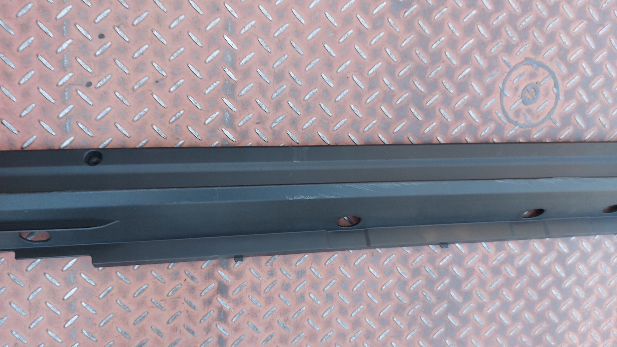 threshold moulding cap threshold right right TOYOTA YARIS CROSS 21
