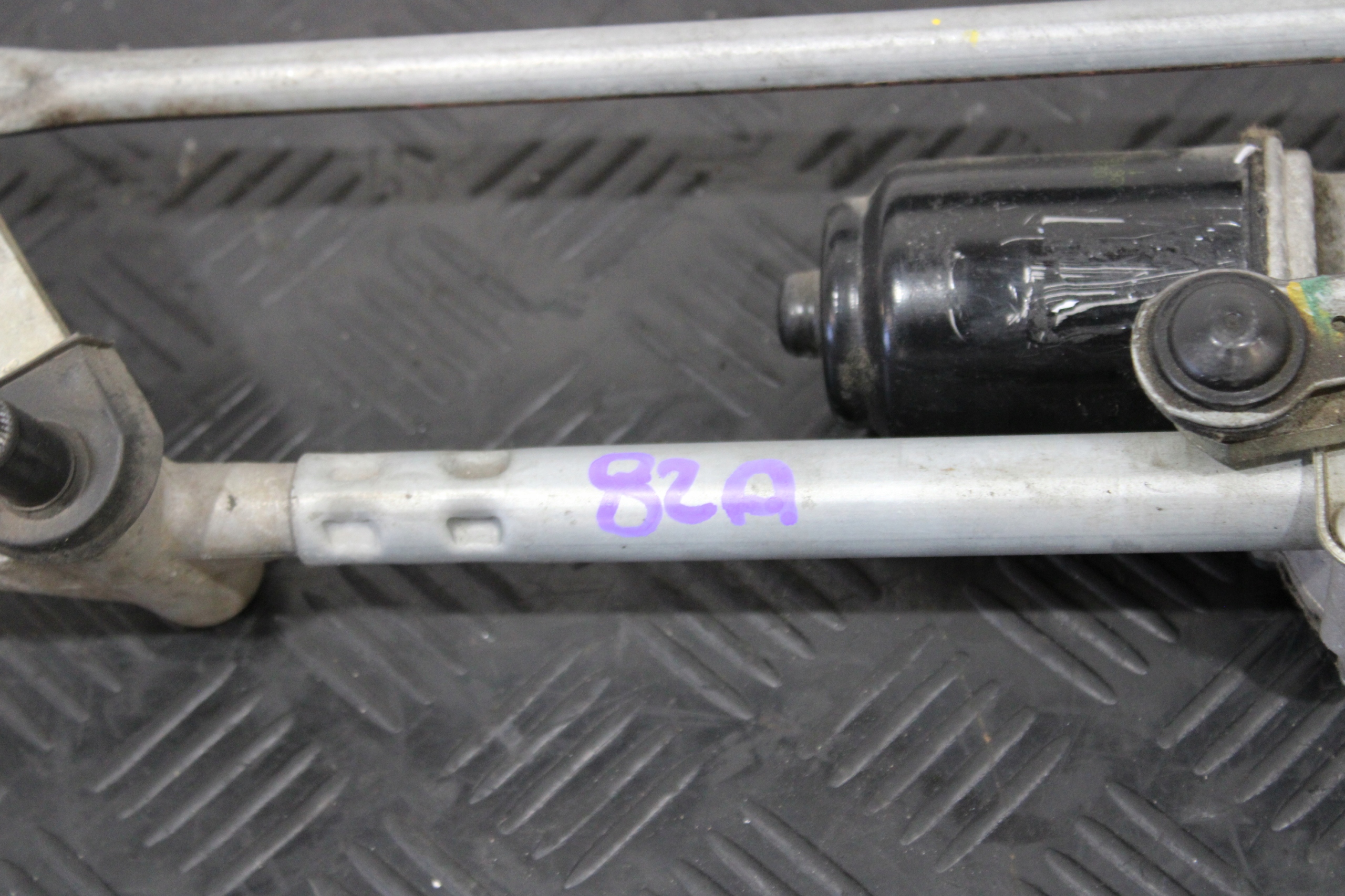 Wischergestänge 82B955023 AUDI A1 II 82A