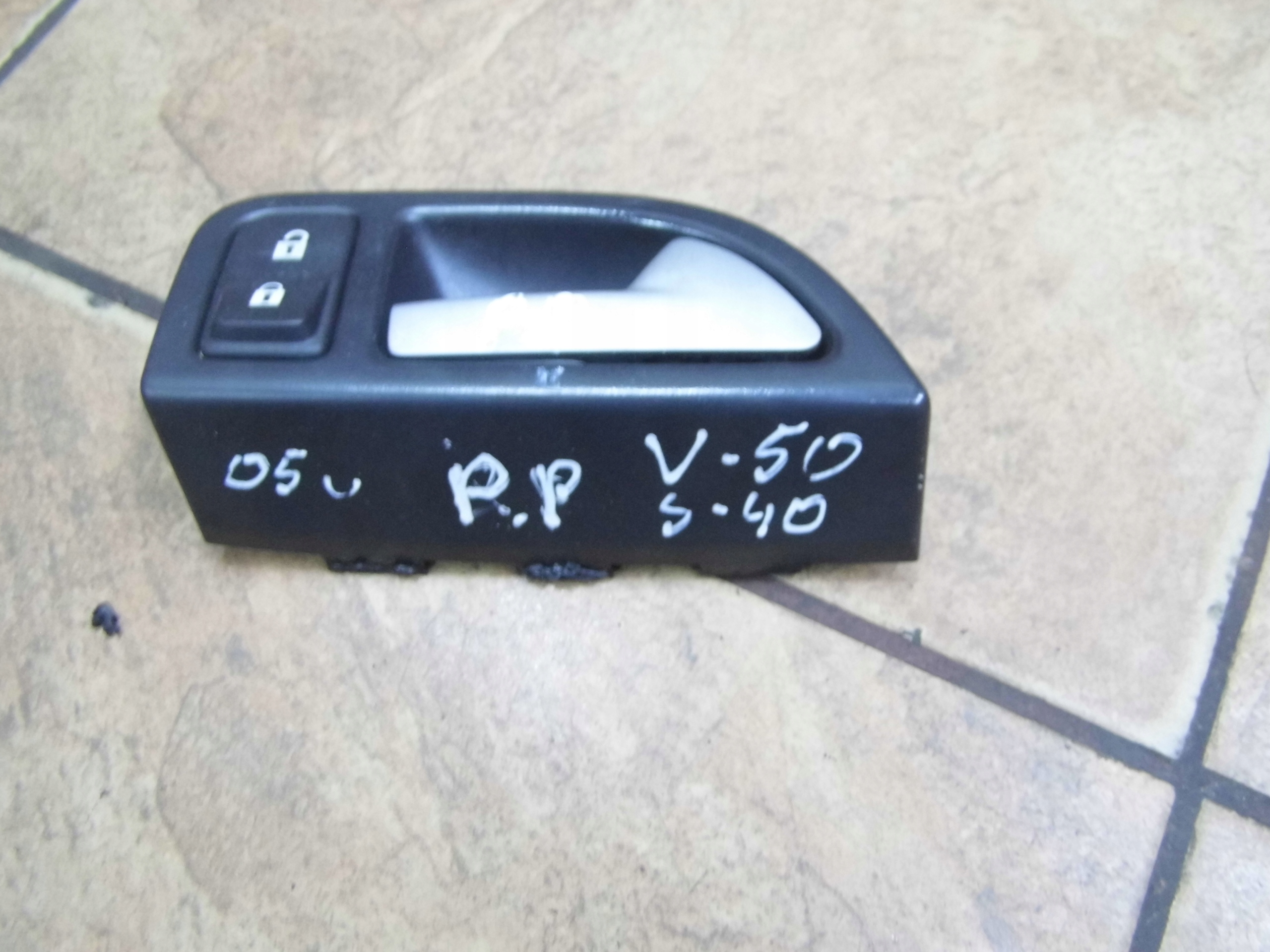 volvo V50 S40 II 2.0d 05' ручка двери правый передний