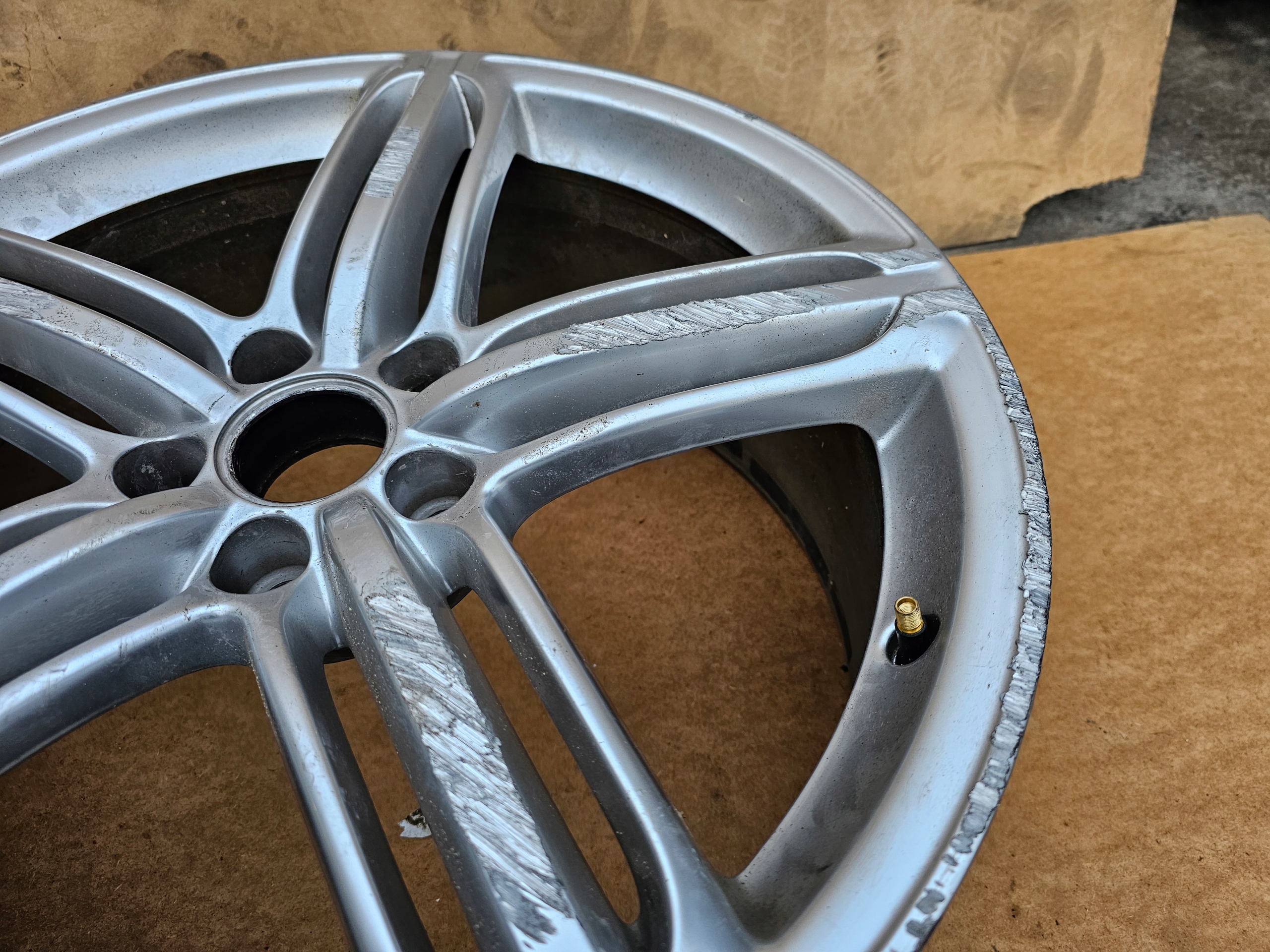 disc discs AUDI A4 A5 A6 R20 ET 45 4G0601025BN **1**