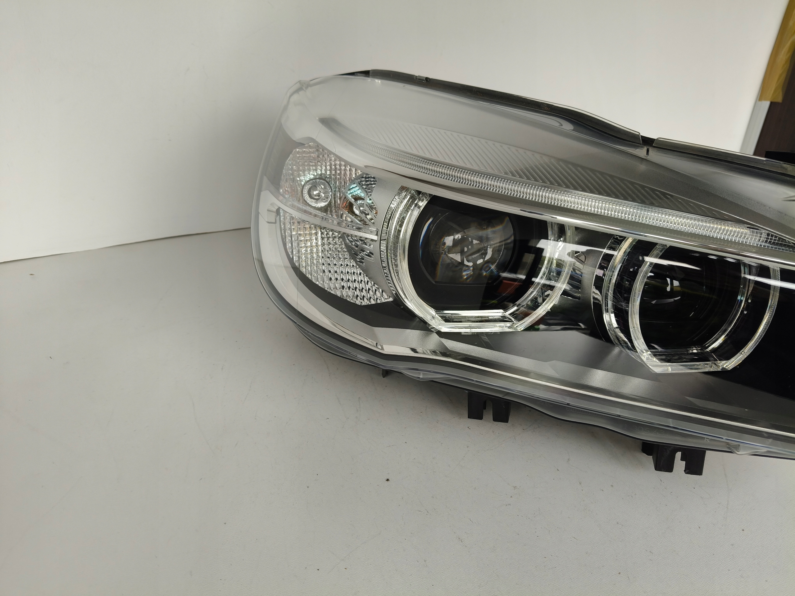 light right REFLEKTOR BMW 2 F45 F46 14-18 FULL LED