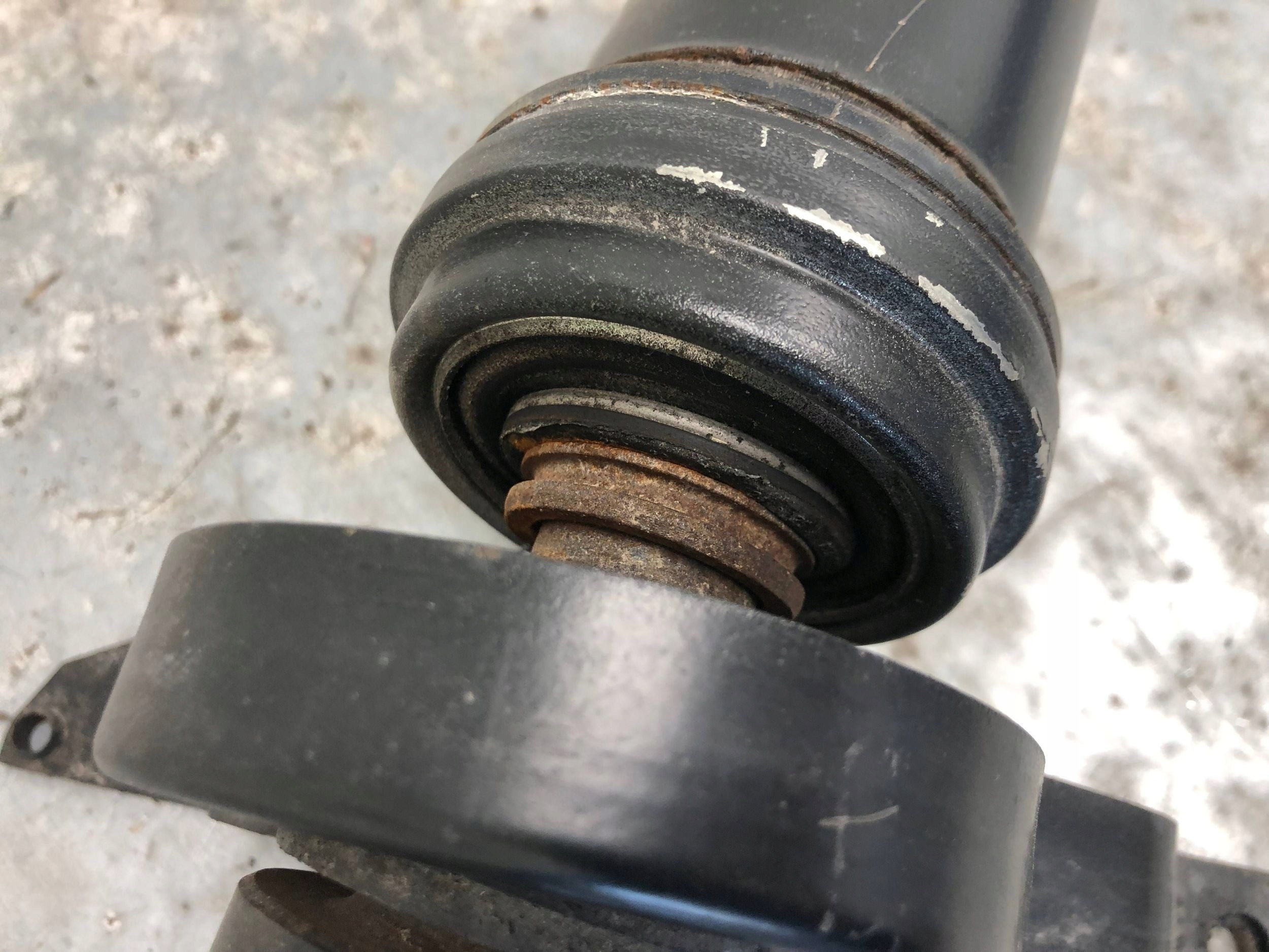 cardan AUDI A4 B9 A5 8W 8W0521101C