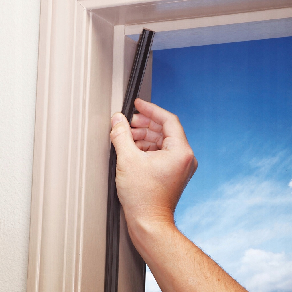 USZCZELKA OŚCIEŻNICY STALOWEJ DO DRZWI ZEWNĘTRZNYCH WIKĘD 6MB CIEMNY BRĄZ Długość 600 cm