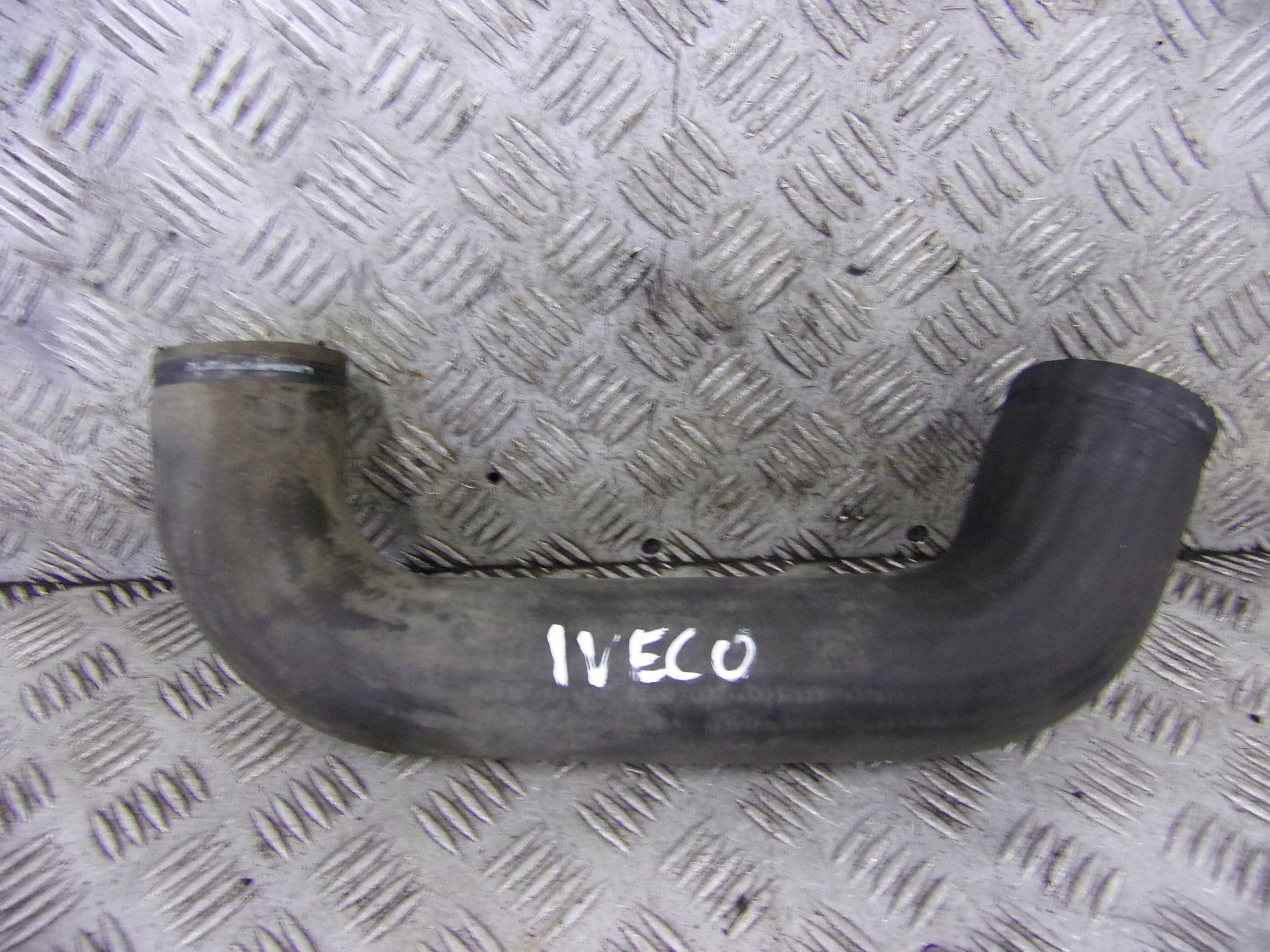 rohr Schlauch intercooler turbo IVECO DAILY 3 2.8 TD