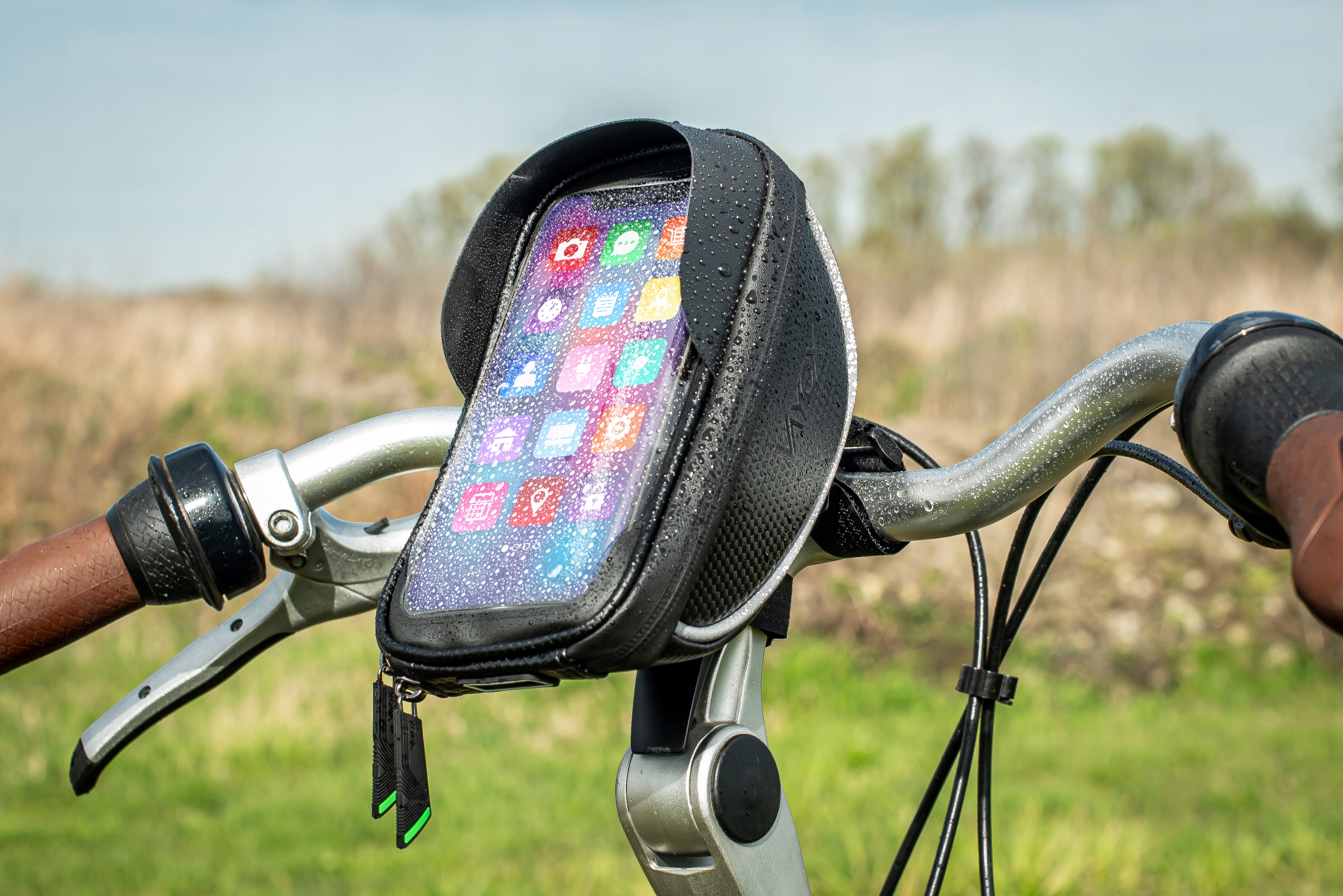 SAKWA ROWEROWA UCHWYT NA KIEROWNICE ETUI NA TELEFON WODOODPORNA VAYOX Liczba komór 1
