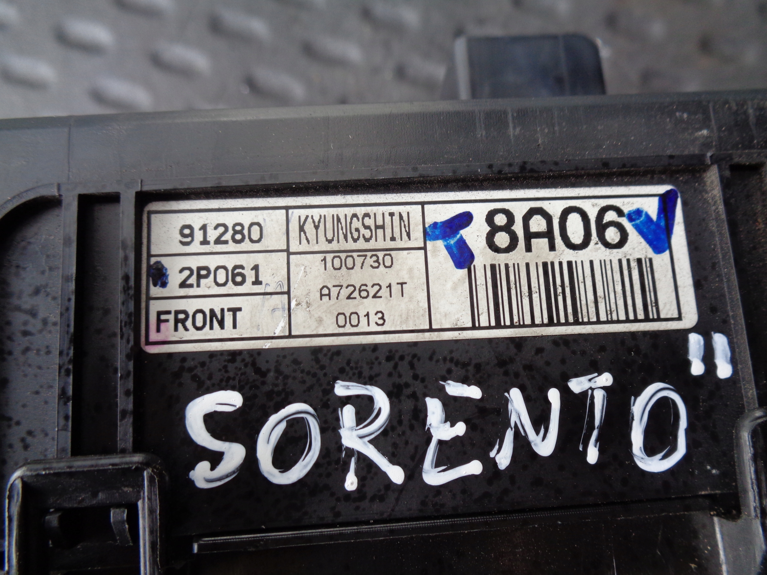 Module fusibles 2.2 CRDI KIA SORENTO II