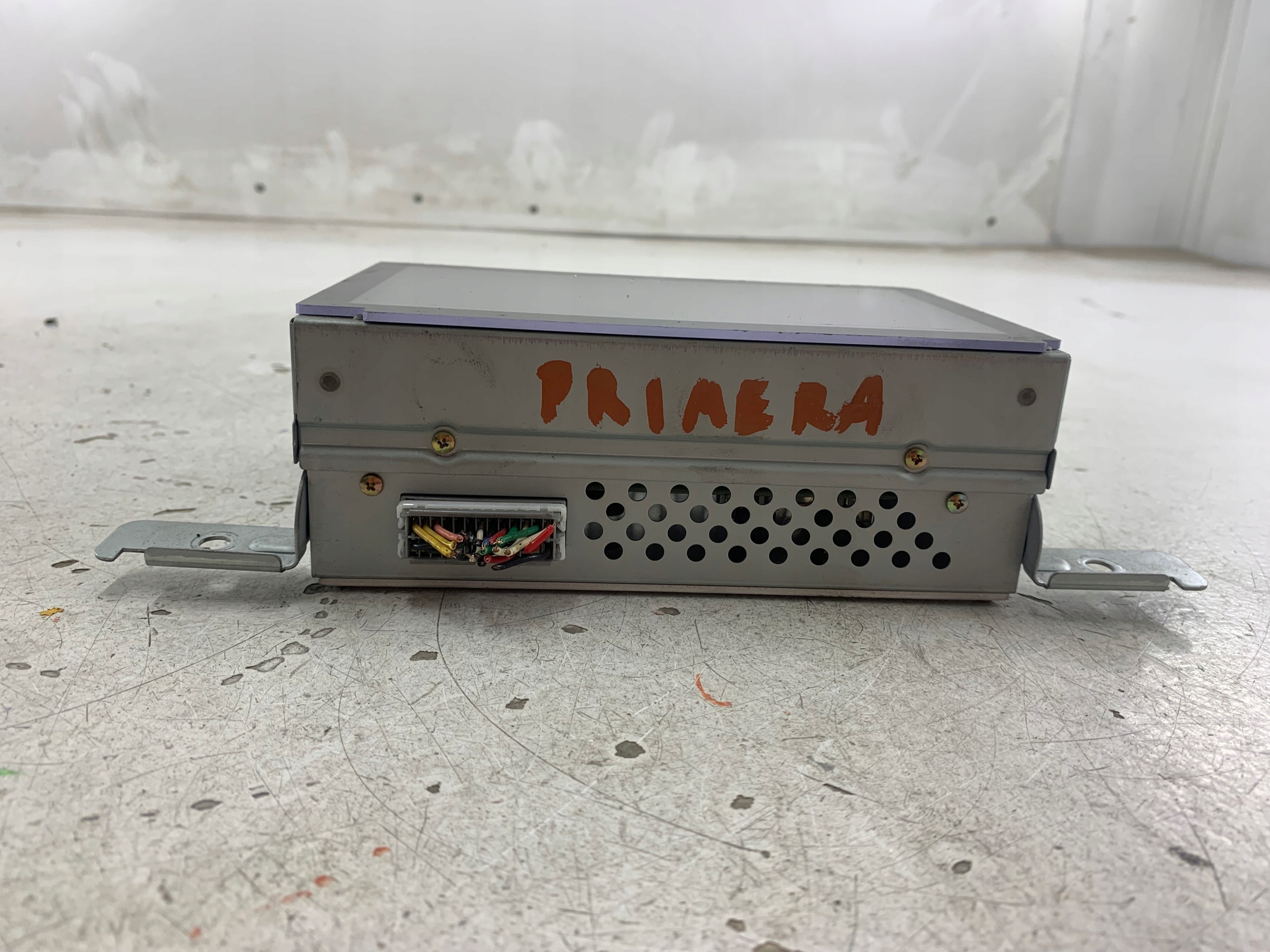 NISSAN PRIMERA P12 display 28090AV621