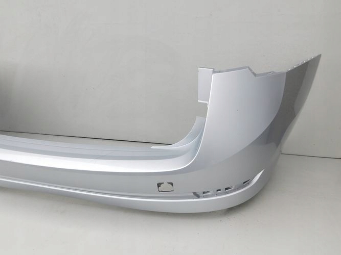 SKODA OCTAVIA IV KOMBI bumper rear rear part