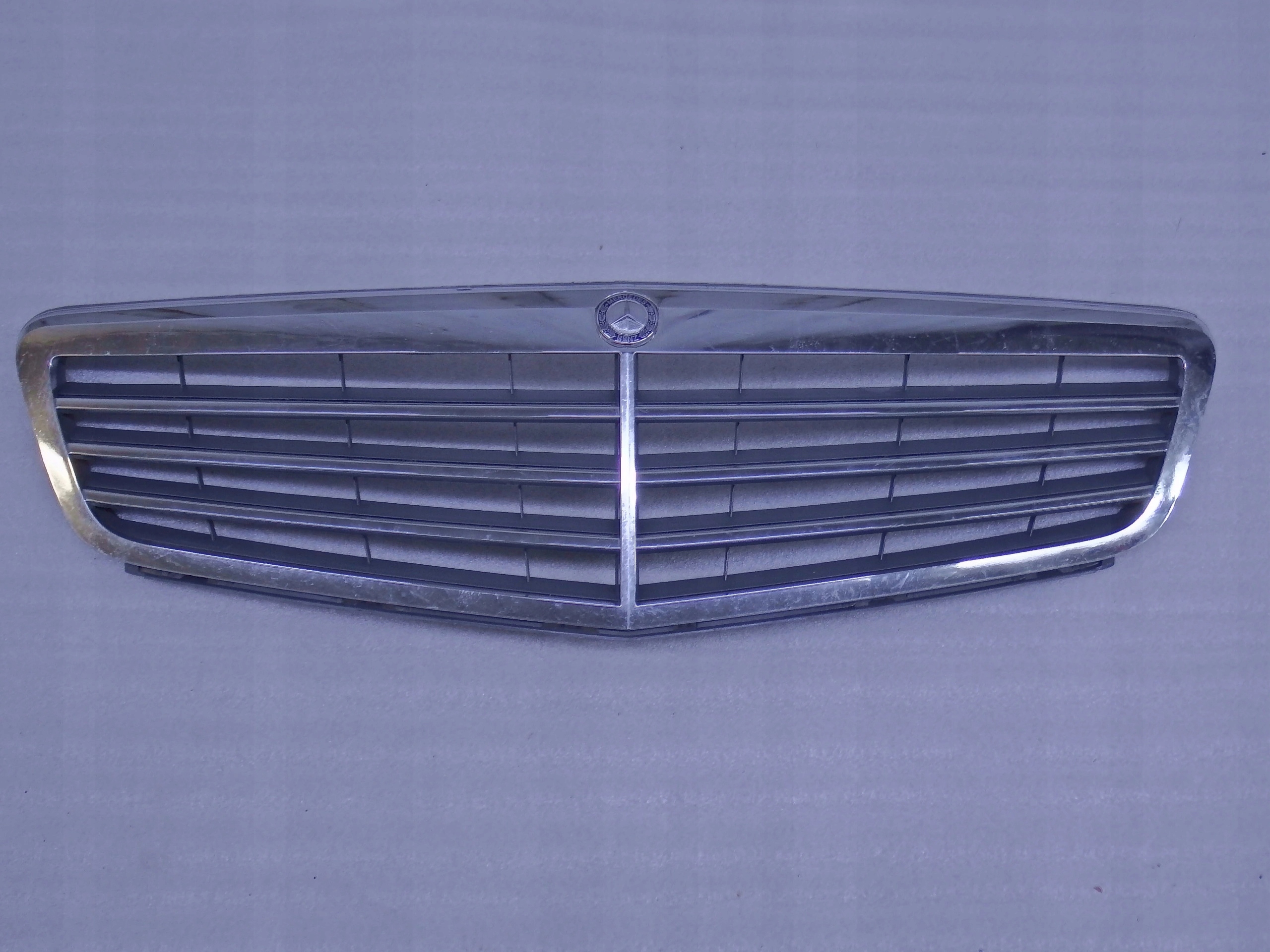 решетка радиатора MERCEDES A204 C класс W204