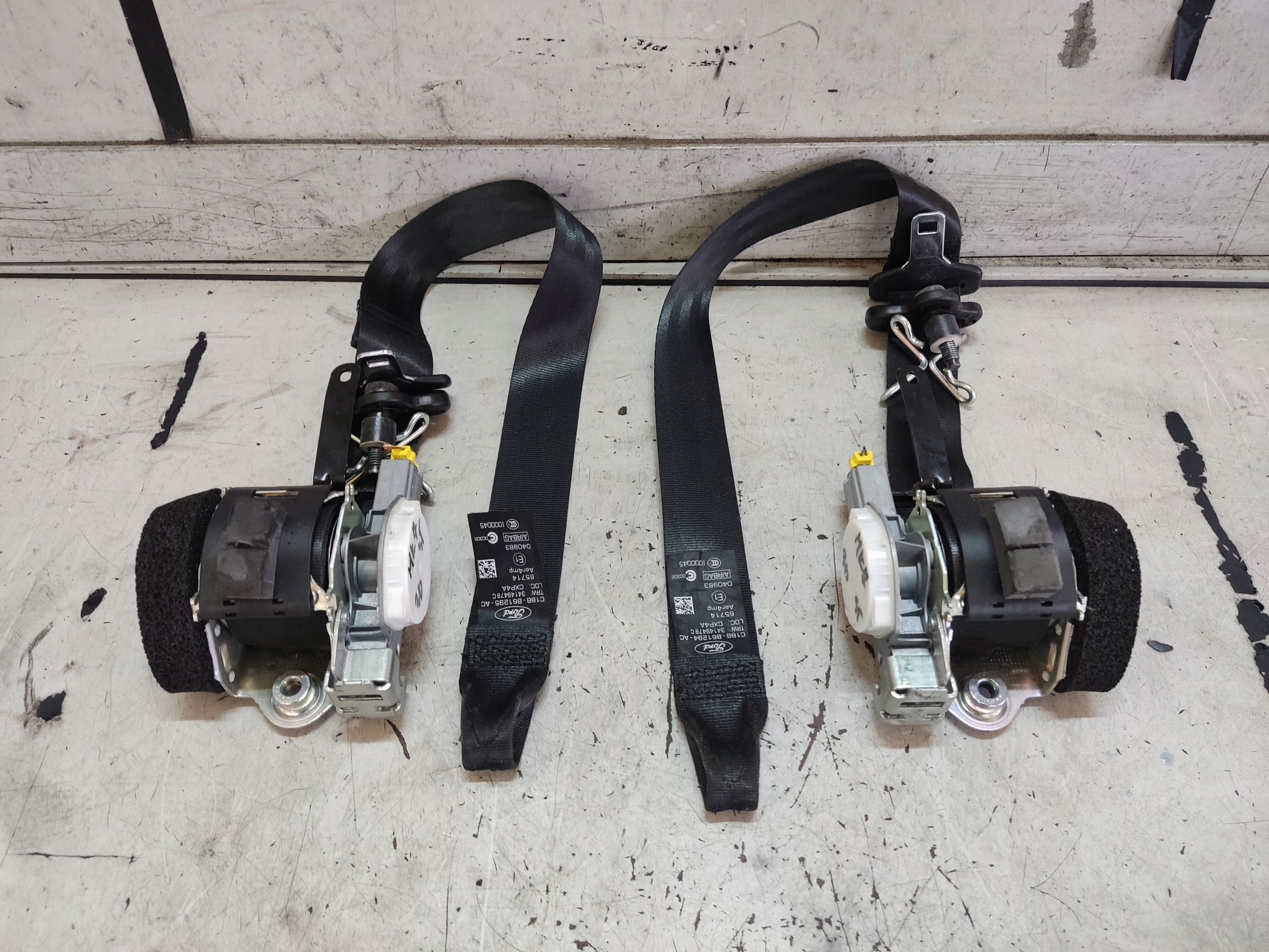 FORD FIESTA MK7 LIFT РЕМНИ БЕЗОПАСНОСТИ СПЕРЕДИ 3 D