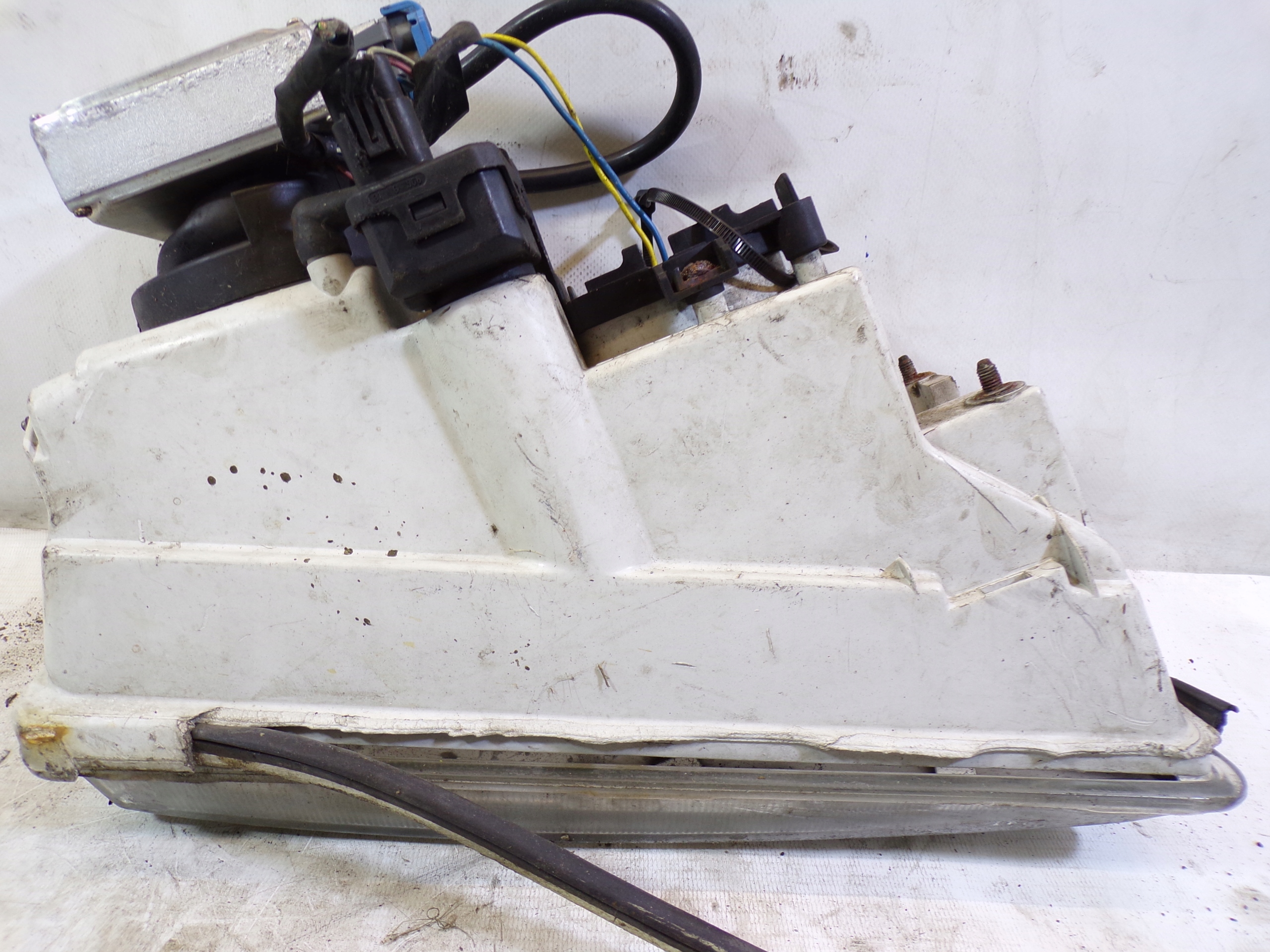 light front front left VOLVO V40 LIFT XENON (K1)