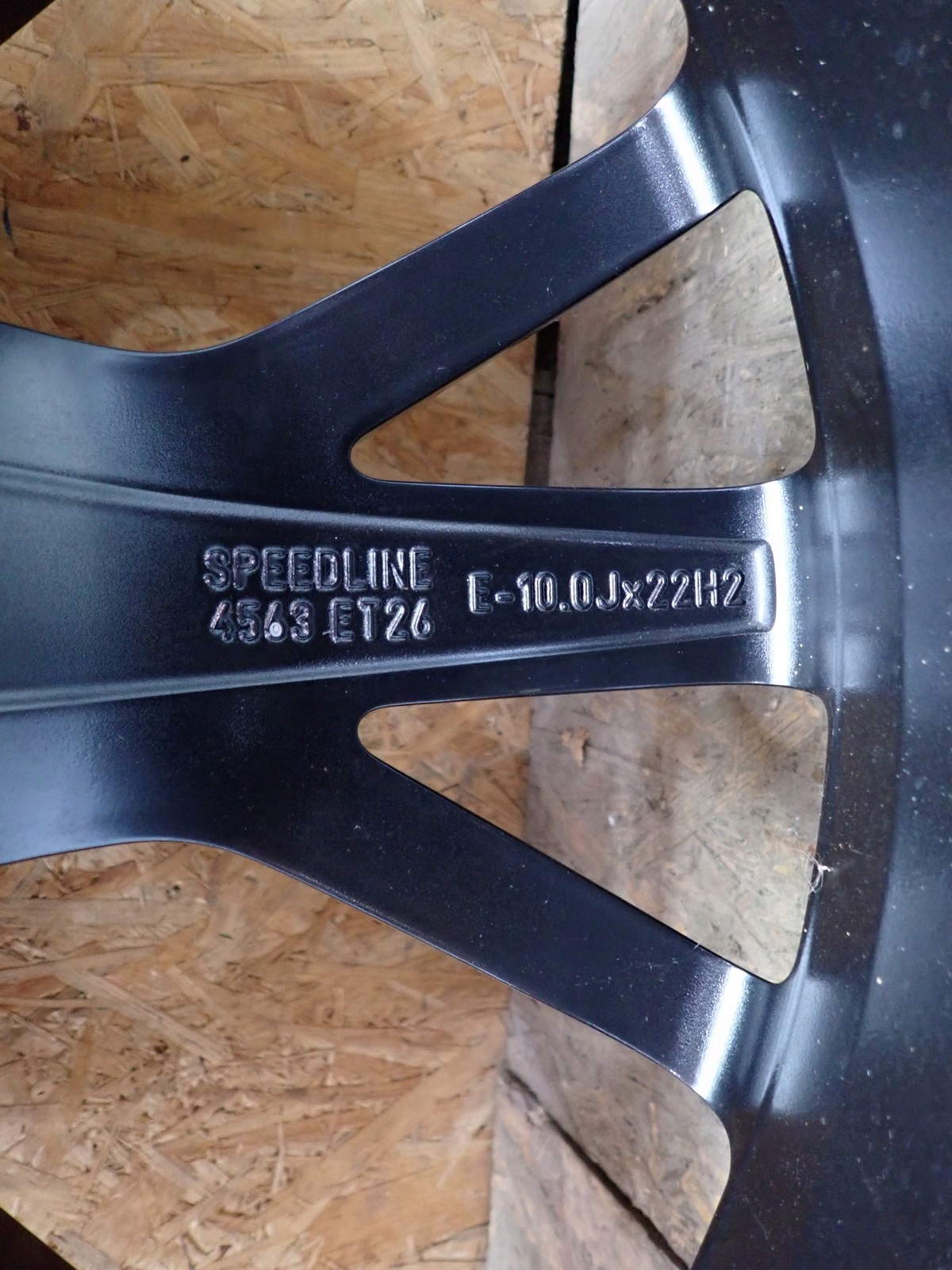 disk hliníkový AUDI Q7 SQ7 Q8 RSQ8 4M 4M8 22'' 4M0601025CS