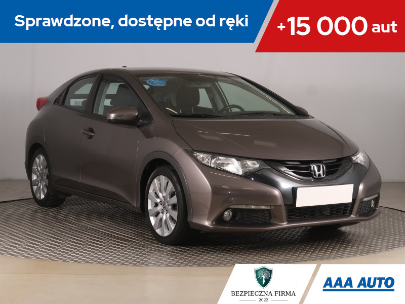 Honda Civic 1.8 i-VTEC, Salon Polska