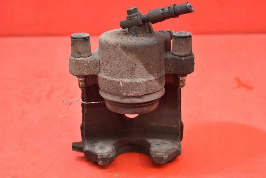 caliper brake right front SKODA KAMIQ 1.0 TSI 116 KM 19