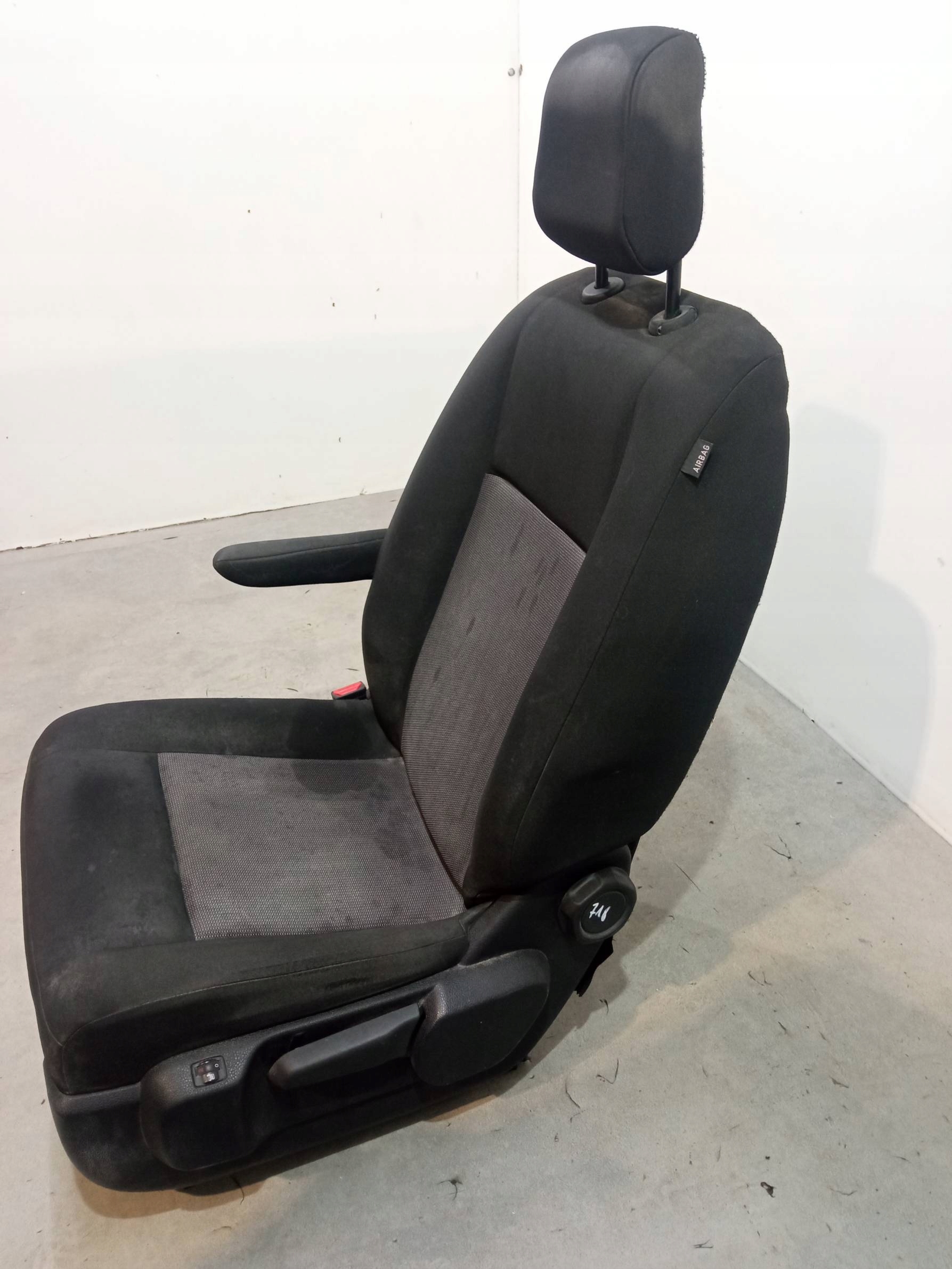 seats left front driver´s support Citroen Jumpy III (2016- )
