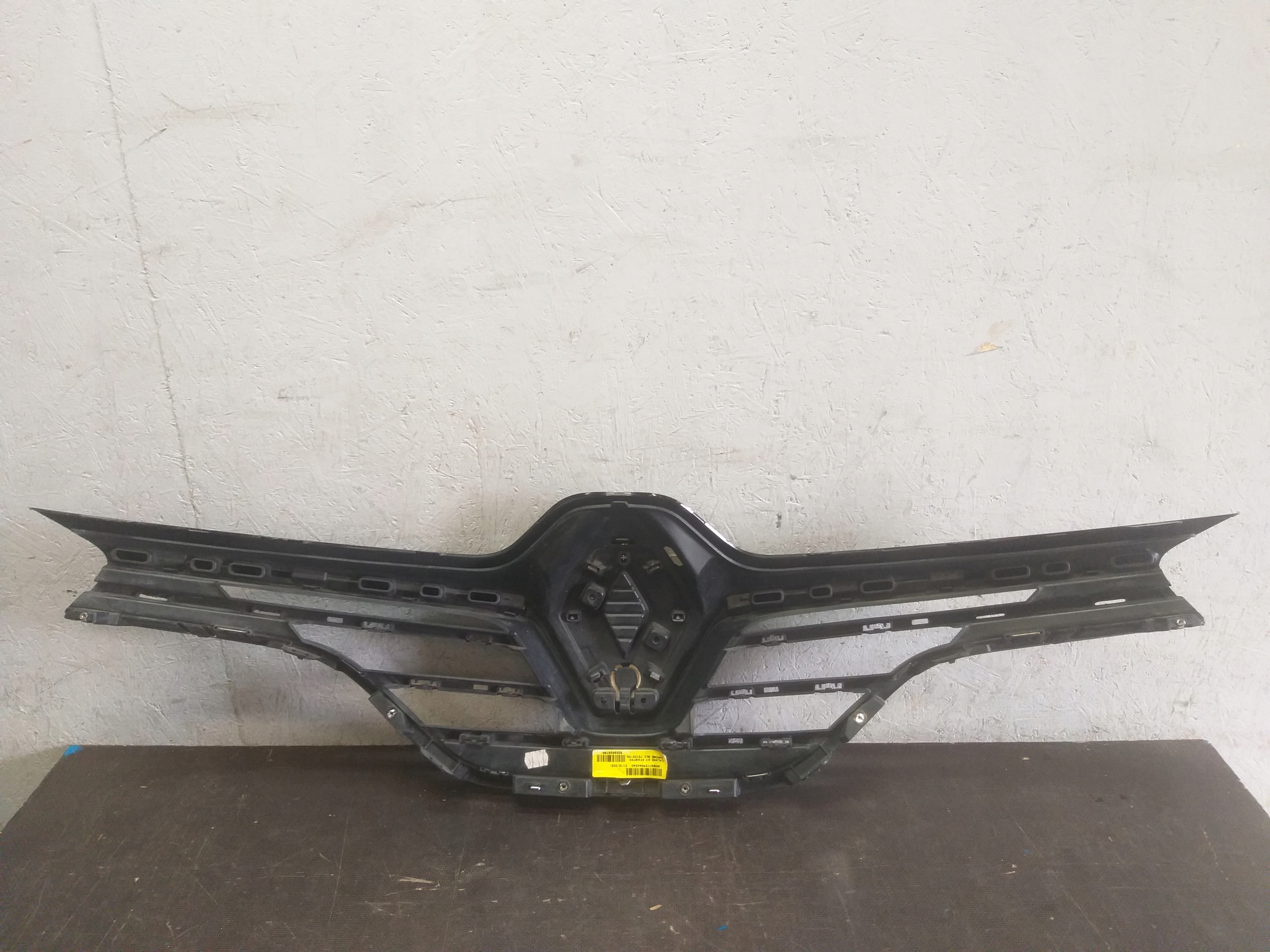 Renault ScĂ©nic I JA Kühlergrill FRONTGRILL Kühlergitter 622563973R - Thumbnail 2