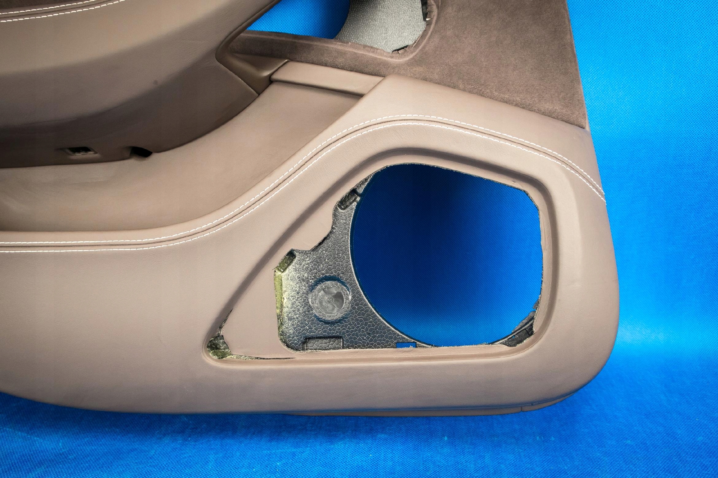 upholstery side door rear part left Balao Audi A8 4H