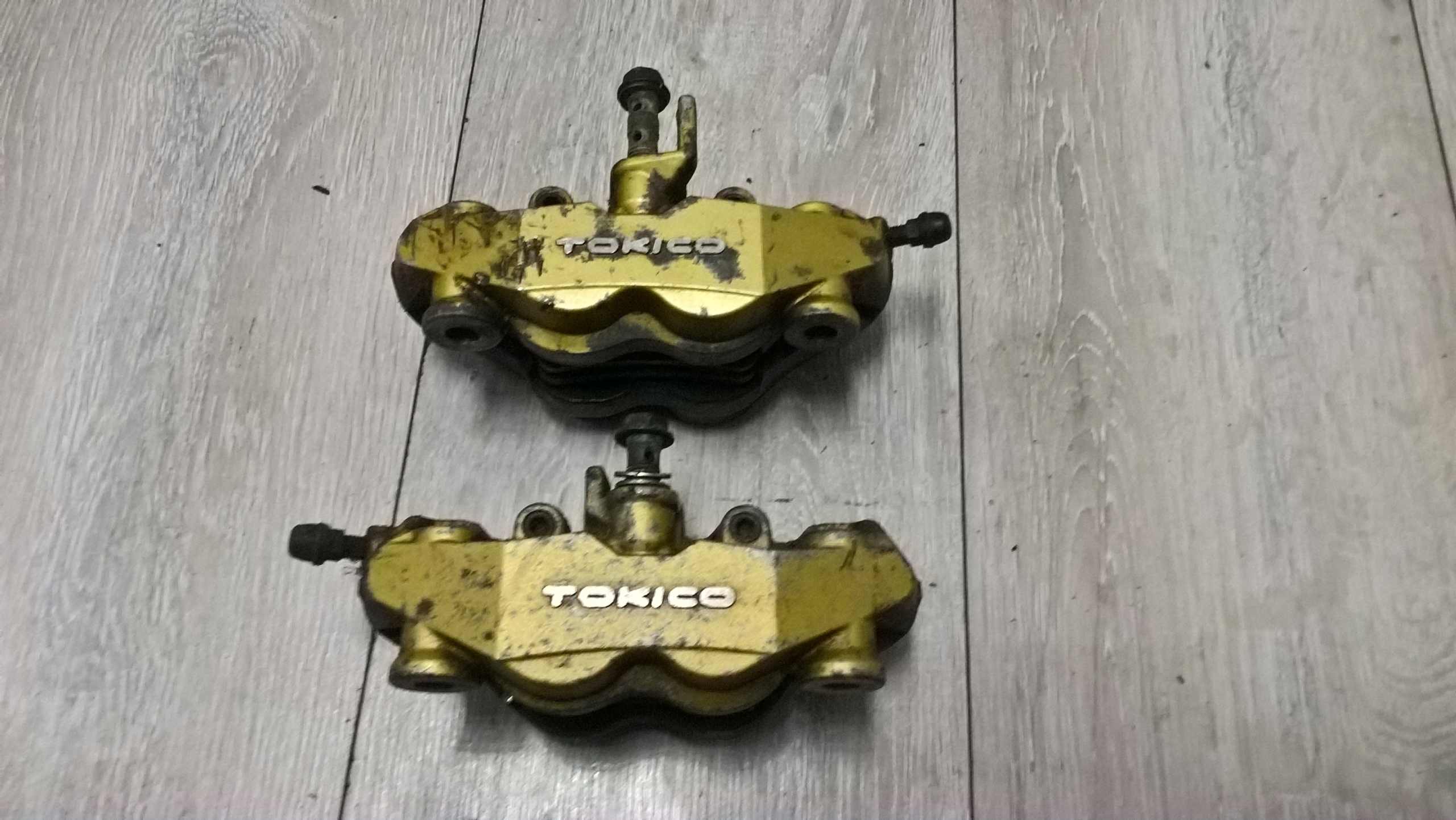 SUZUKI GSXR 1000 зажим передний зажимы K3 K4 GSX R