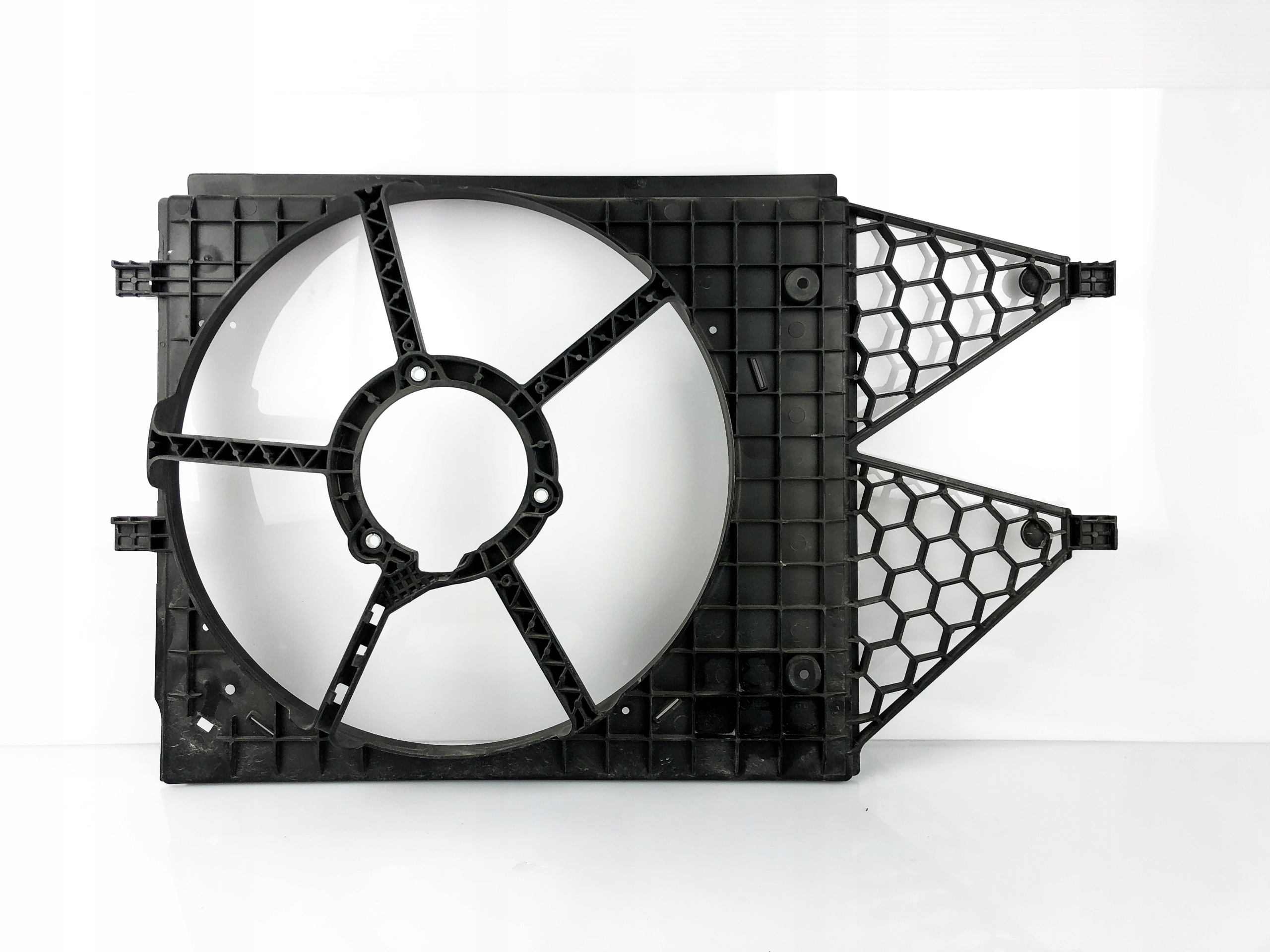 Osłona Wentylatora Skoda Fabia Rapid Roomster OE