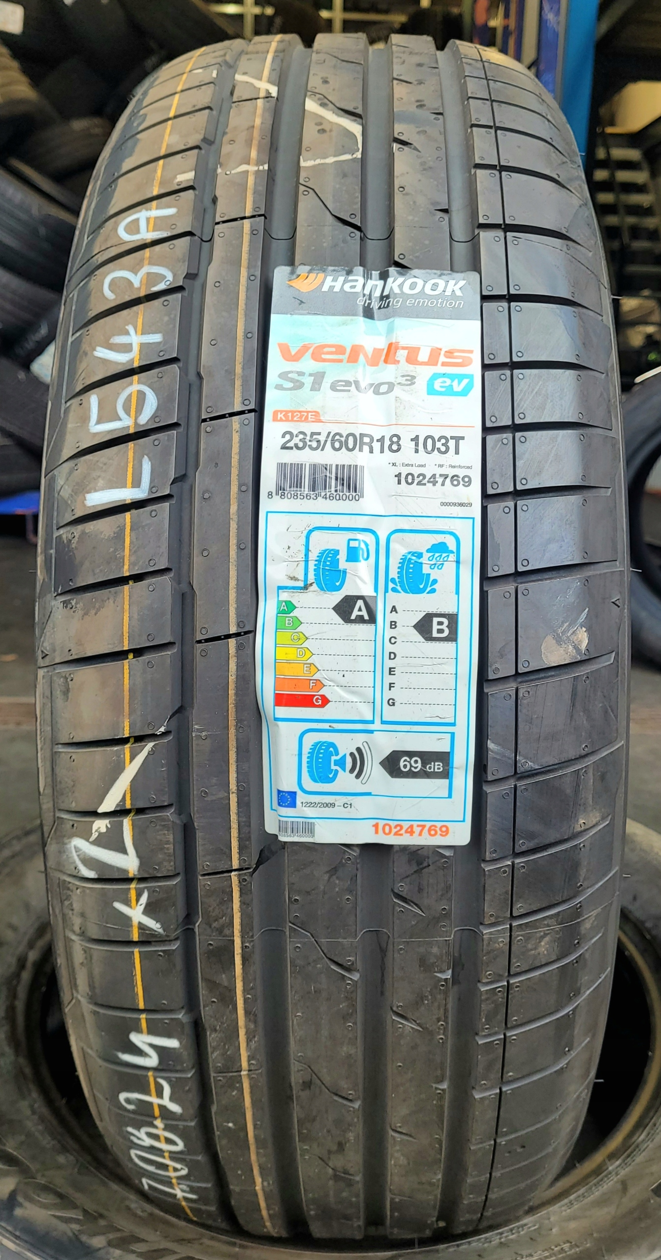 2x Hankook Ventus S1 evo 3 EV 235/60R18 103T L543A Klasa średnia