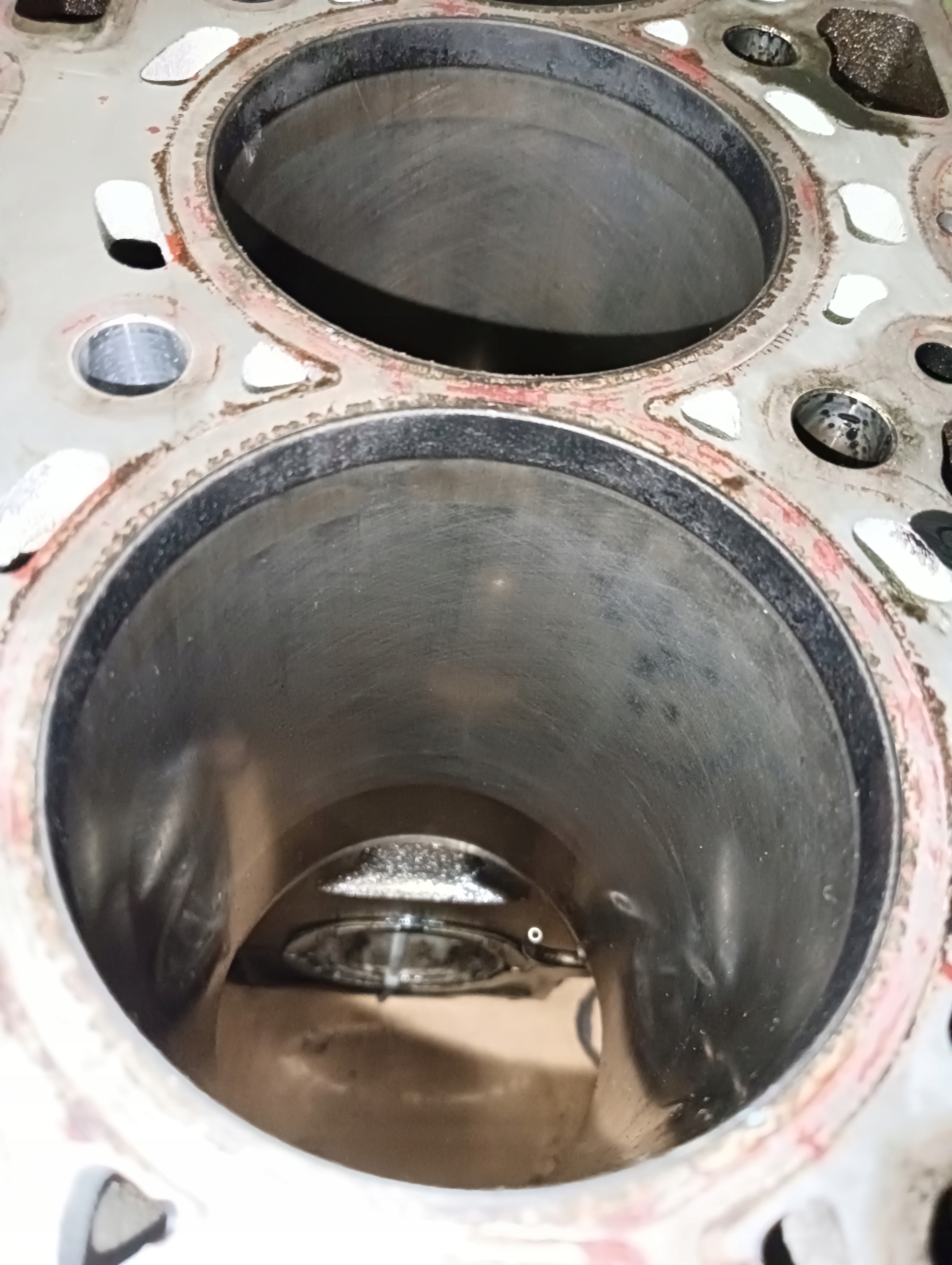 BLOK SILNIKA BMW 2.0D B47 I B47D20A 851398206 D62120 Typ silnika Diesel