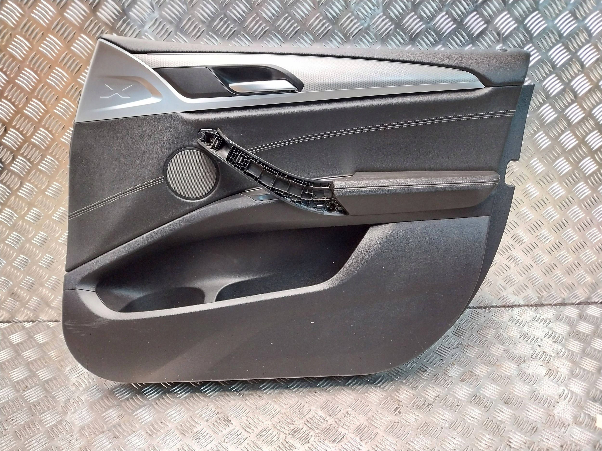 upholstery door right front side BMW X3 G01 17- 7410282