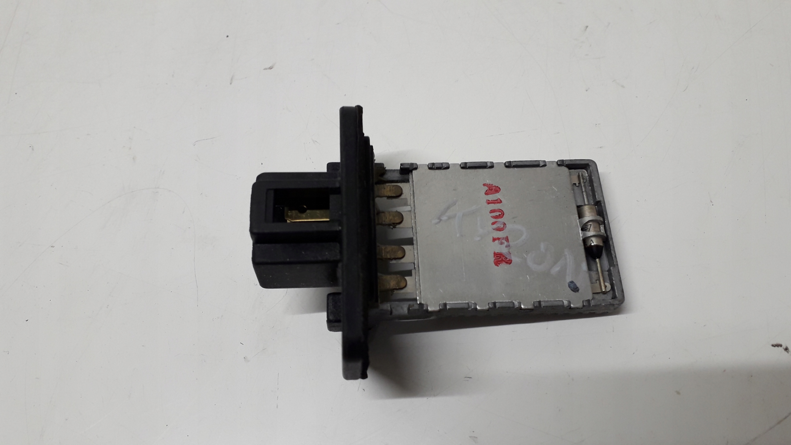 SSANGYONG KYRON 05-14 РЕЗИСТОР ВОЗДУХОДУВКИ