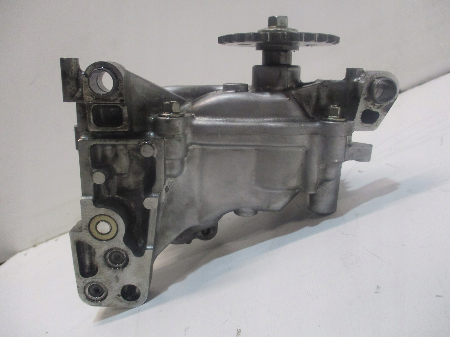 Pompa oleju MAZDA 2 1 5D S55014100 Car type Passenger cars