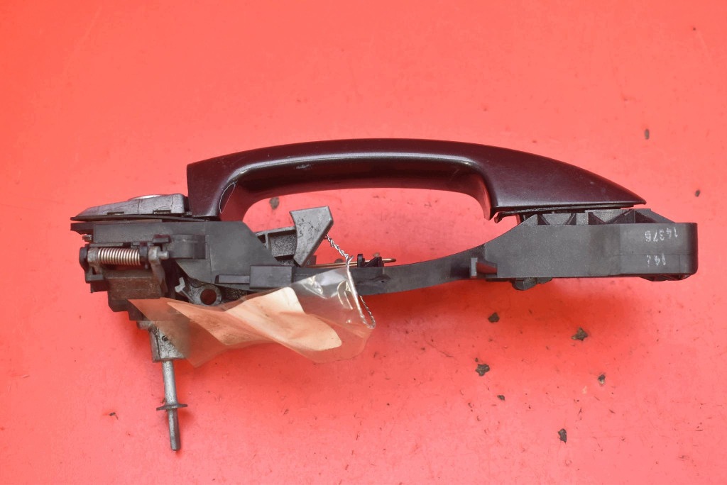 handle left front front BRAZOWA 3C0837885F VW PASSAT B6 05-10