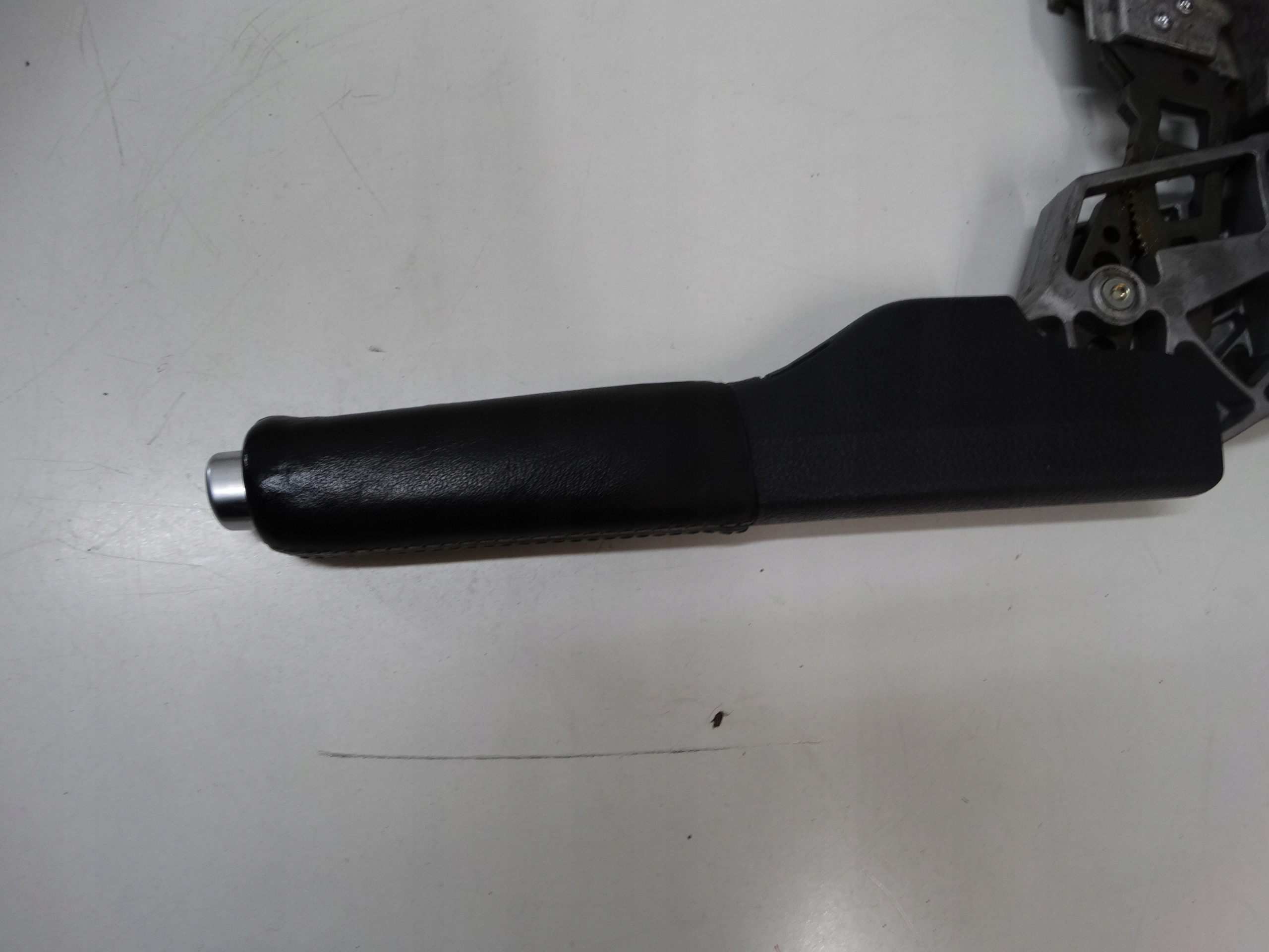 páčka elektrická brzda VW GOLF VI 1K0711303M