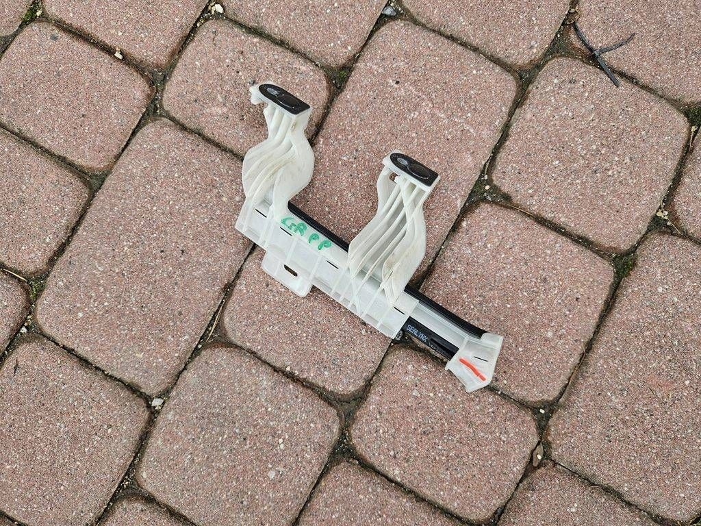 bracket holder console door windows right Opel Grandland X 9821863880