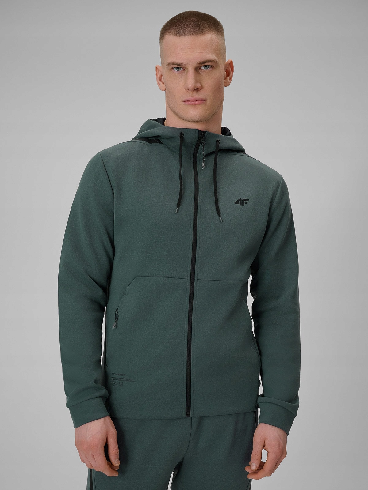 4F Mikina S Kapucí, Rychleschnoucí, Velikost XL