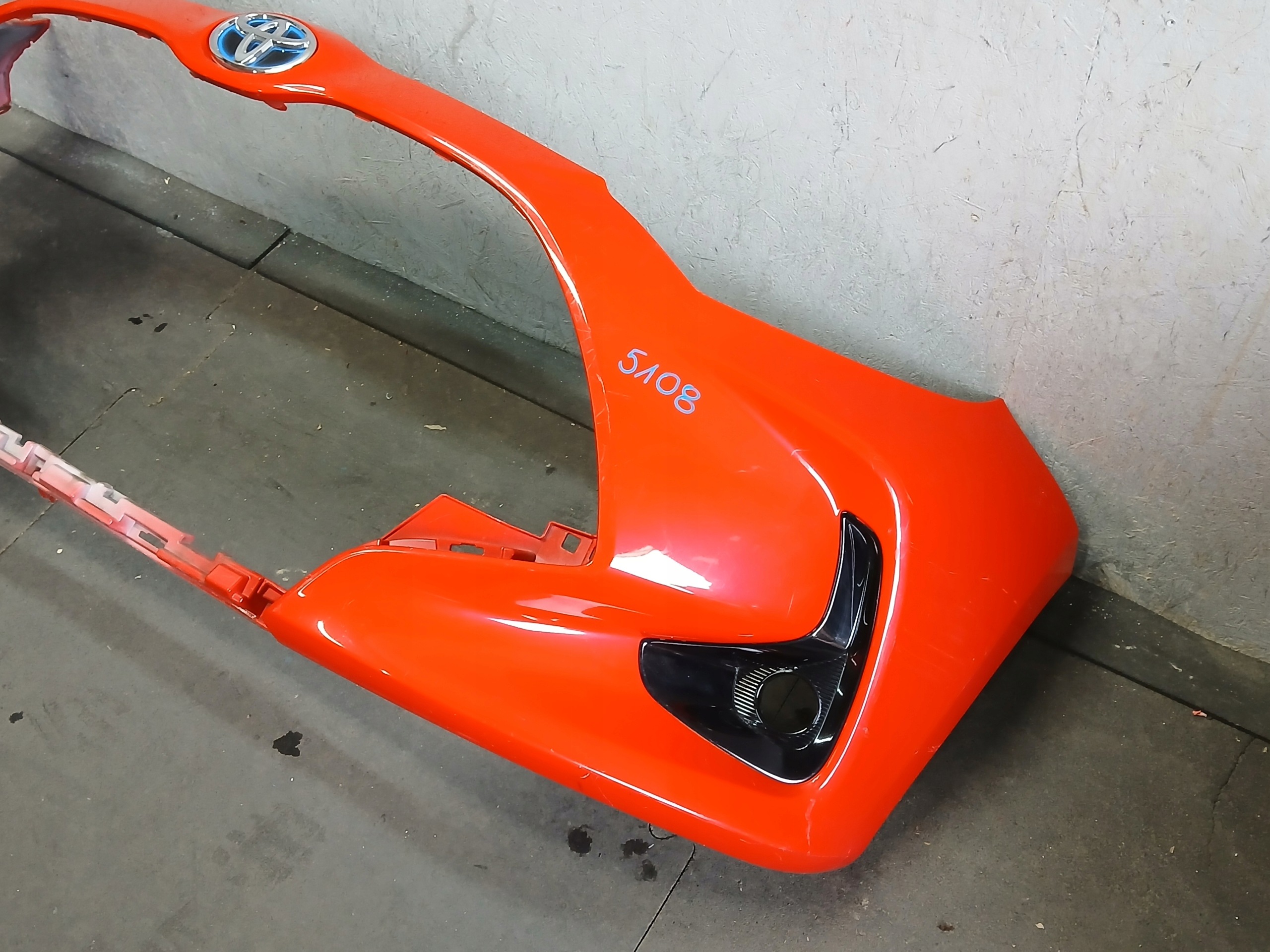 bumper front TOYOTA YARIS IV 4 20