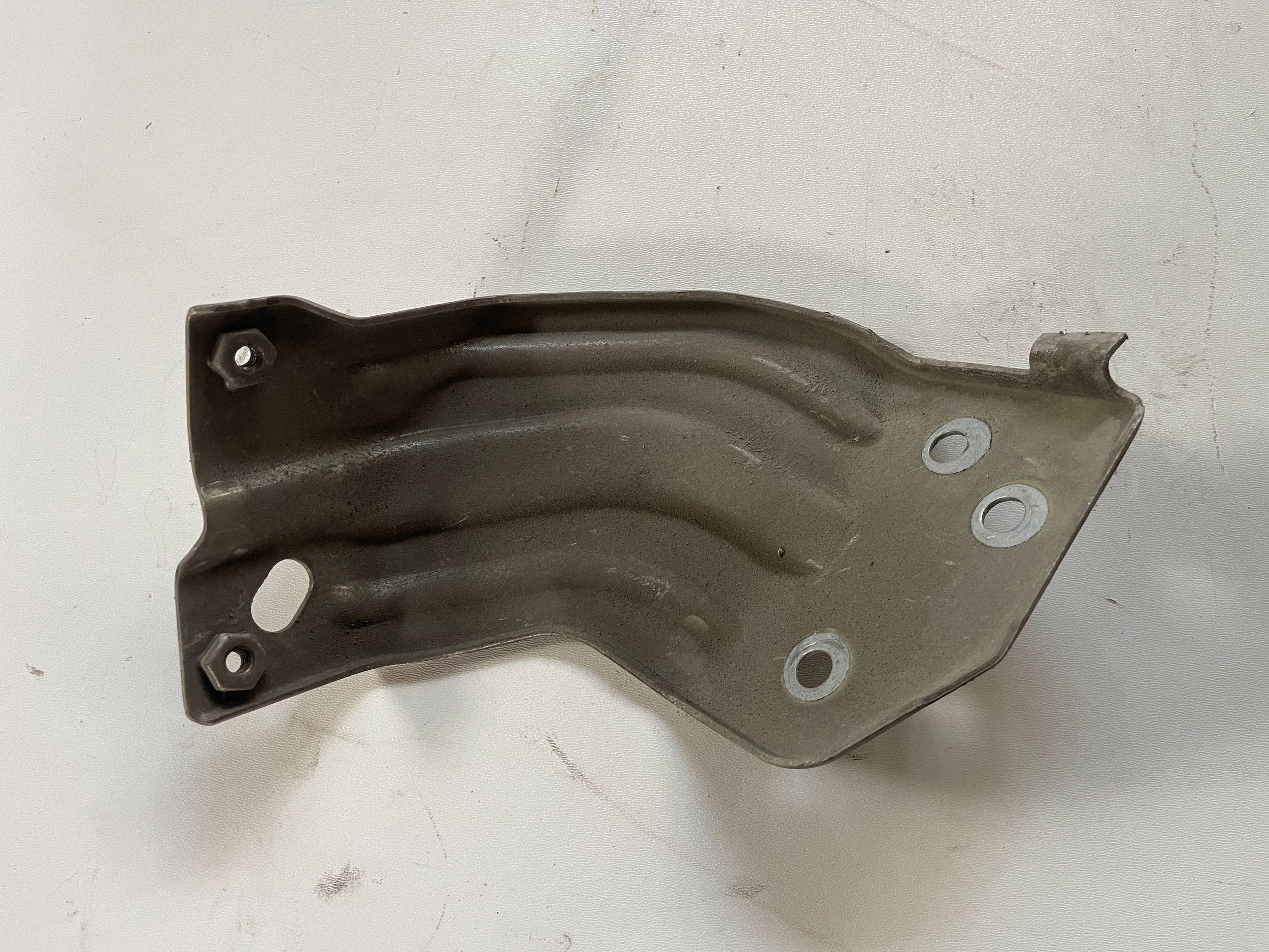 holder of a fender front front left FIAT TIPO 2 II 15