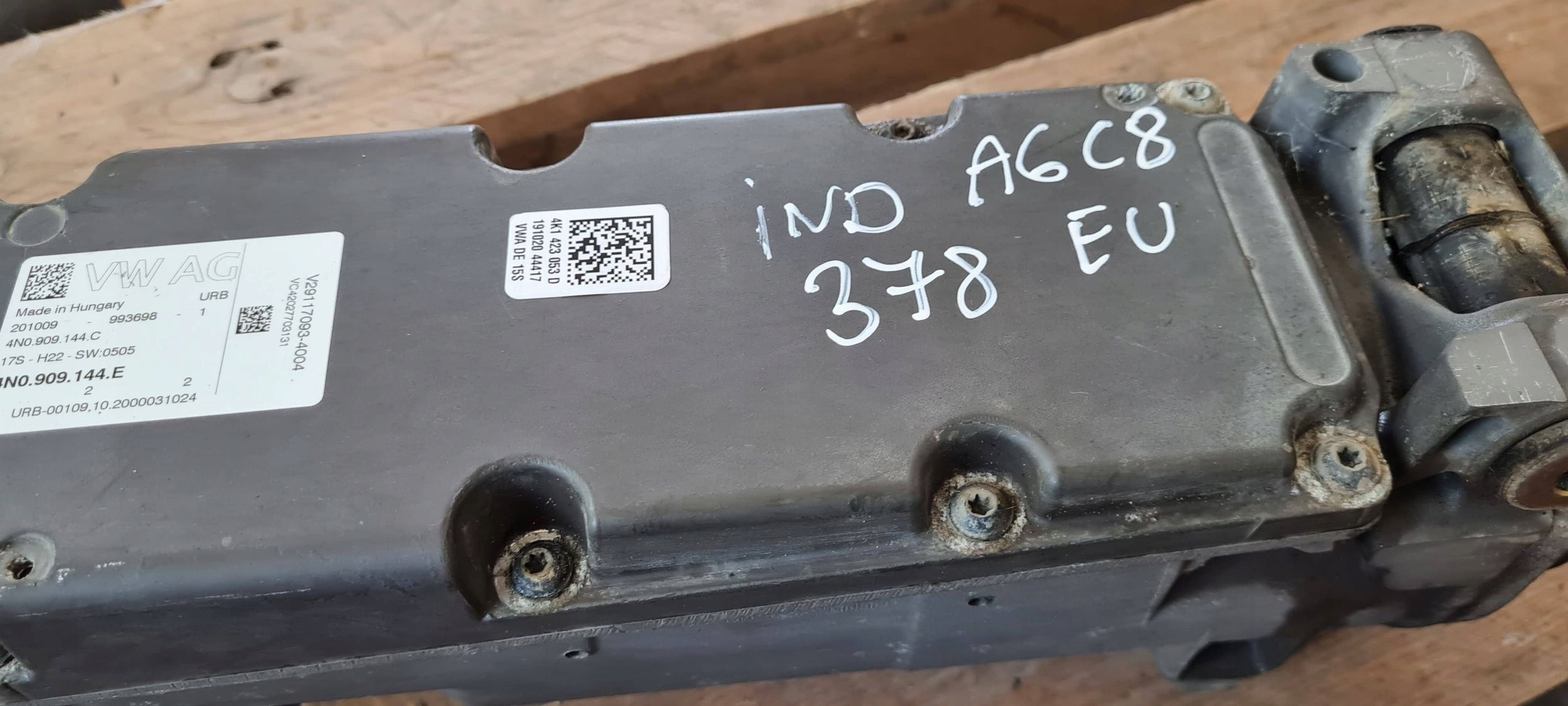 A6 C8 4K Boîter direction Boîter direction 4K1423053D 4N0909144E A7 4K