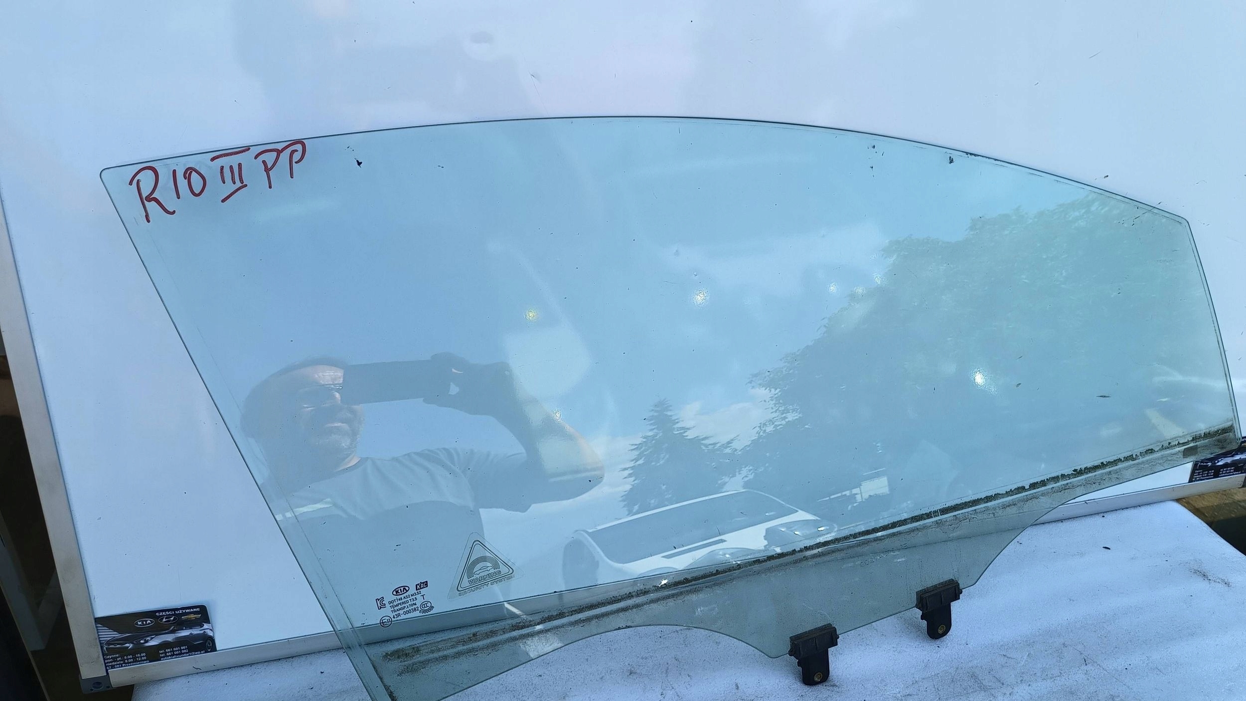 KIA RIO window door right front 2011-16R