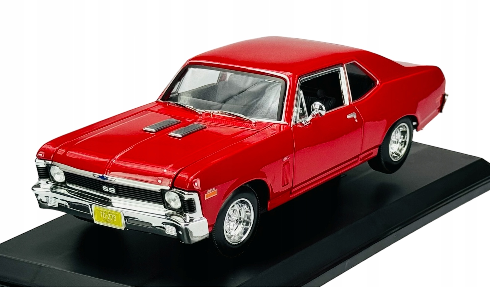 Maisto 1970 Chevrolet Nova Ss Červená 1:18 Nový Kovový Model 31132