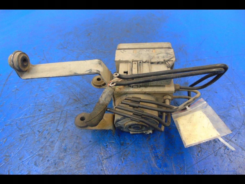 FORD FOCUS MK1 1.8TDDI Pompa ABS 5WK84103