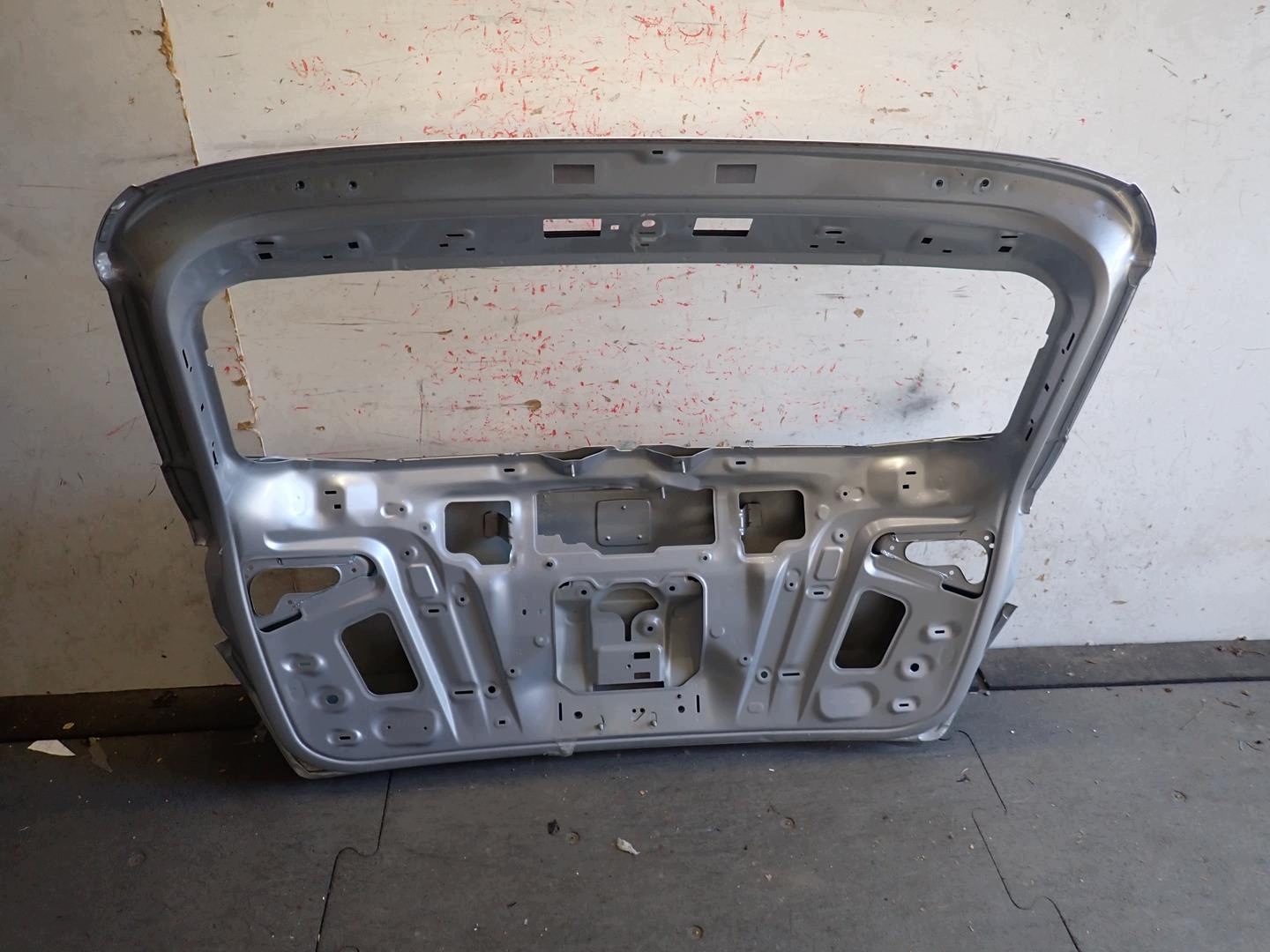 trunk door SEAT ATECA 2016- 575827105